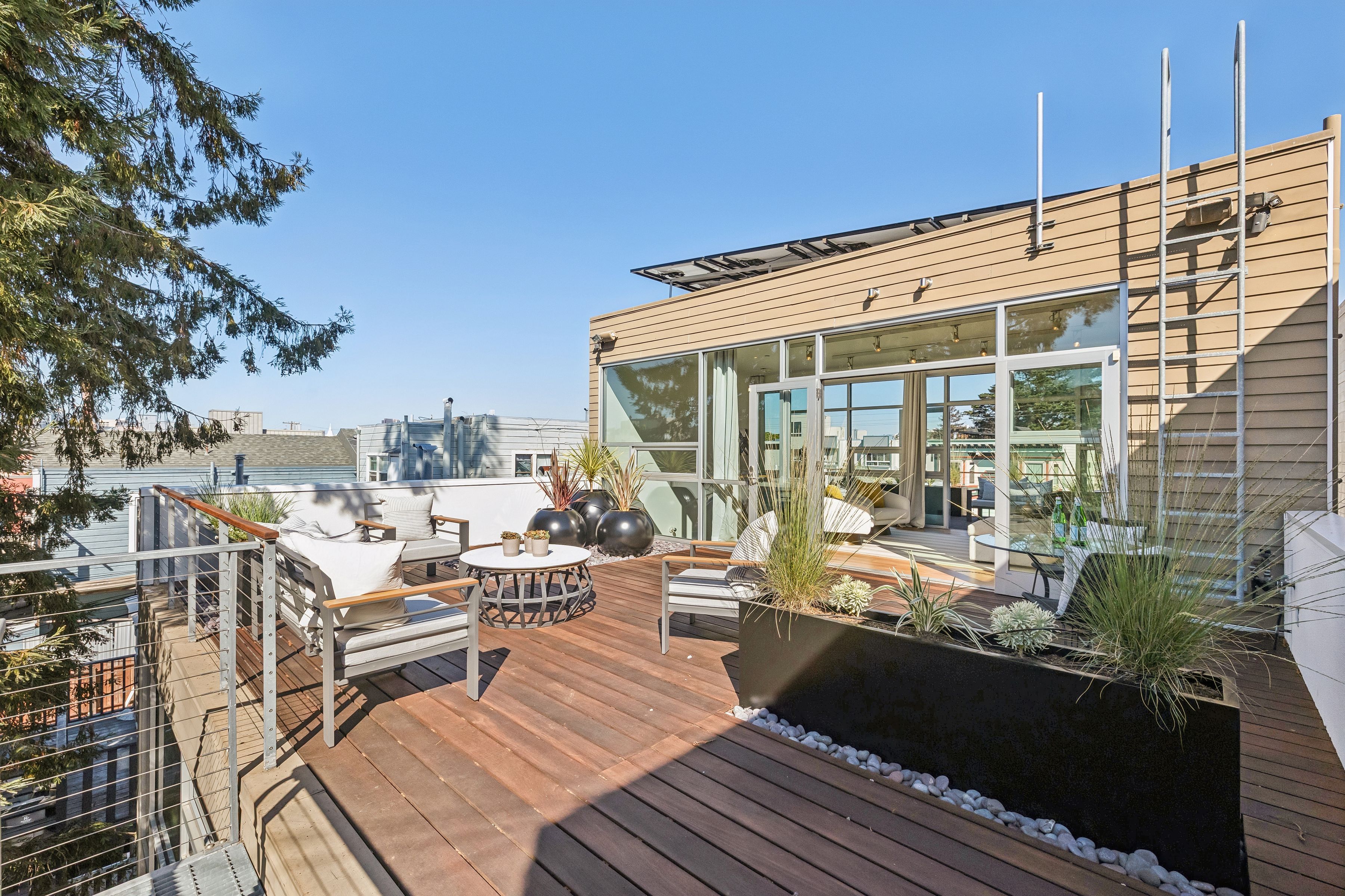  1076 South Van Ness Avenue - 物件實景