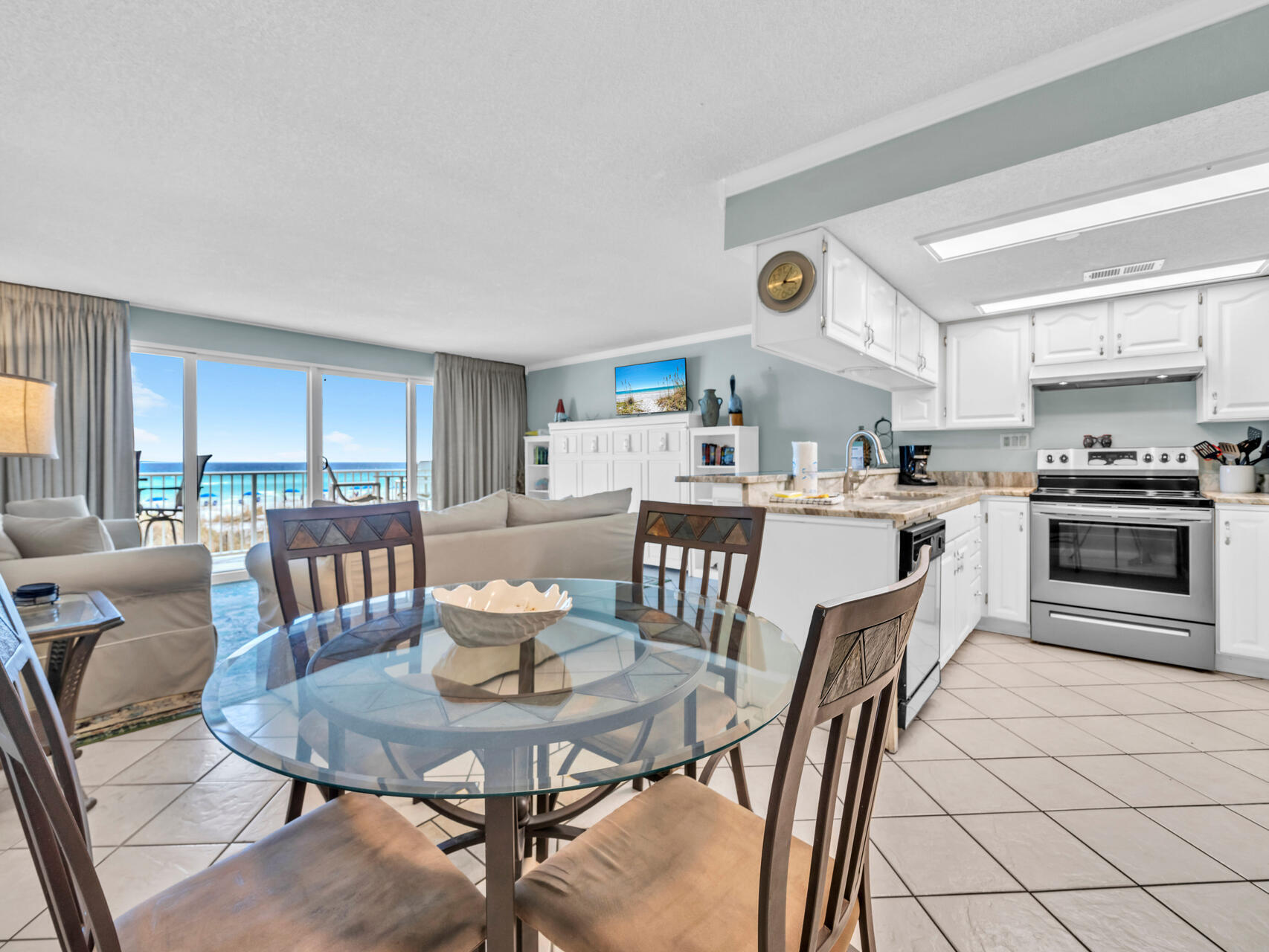 Destin, Florida, 32541, United States, 1 Bedroom Bedrooms, ,2 BathroomsBathrooms,Residential,For Sale,1770262
