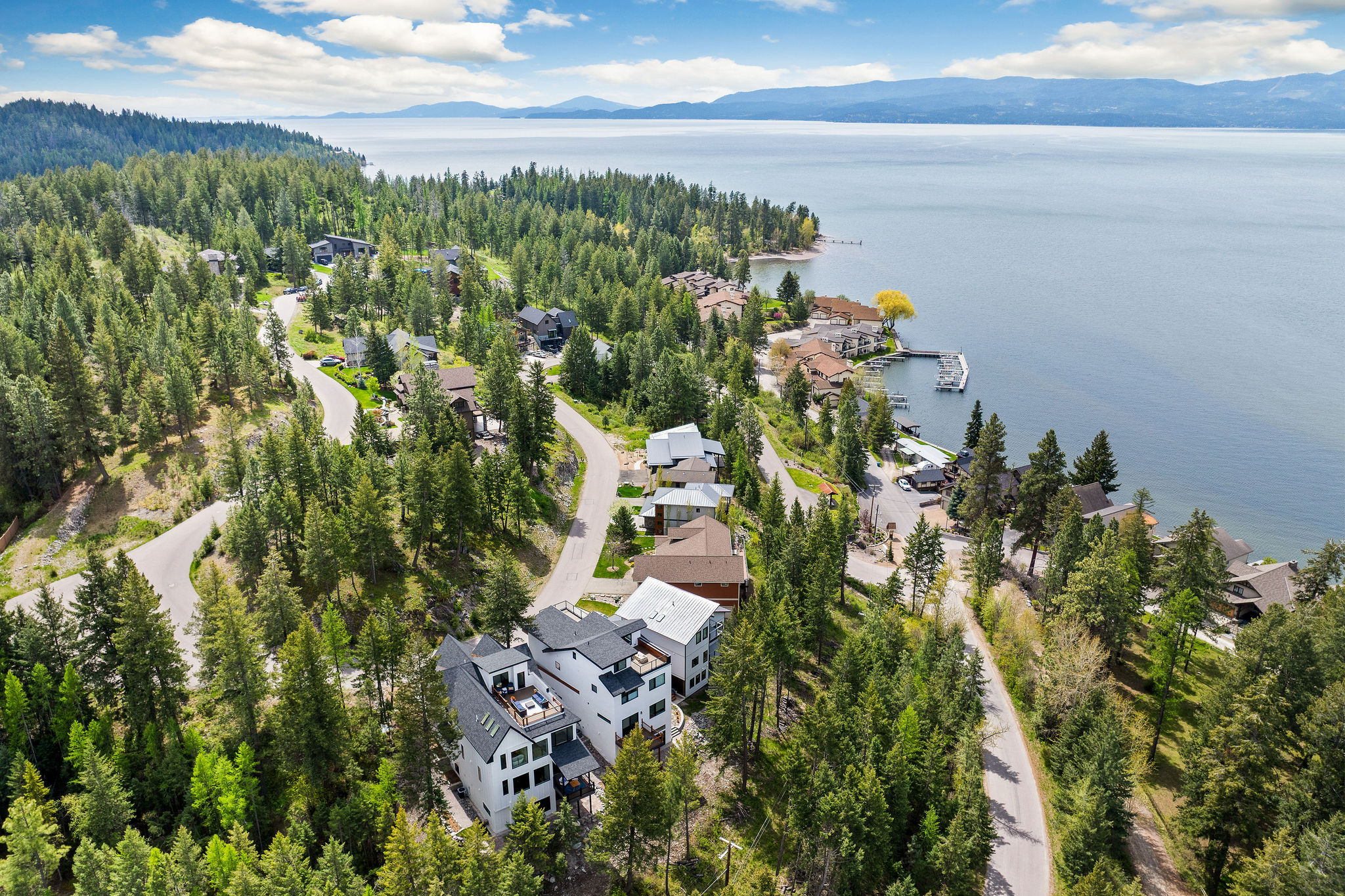  215 Whisper Ridge Drive - 物件實景