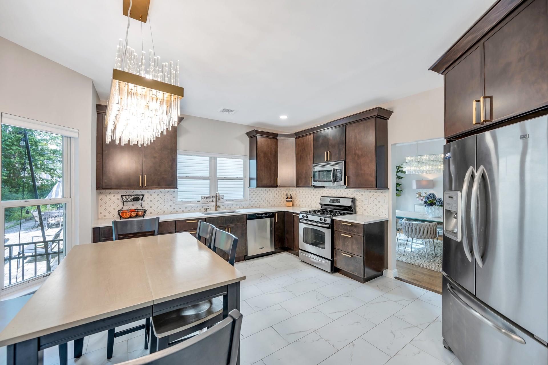 South Setauket, New York, 11720, United States, 3 Bedrooms Bedrooms, ,3 BathroomsBathrooms,Residential,For Sale,1892915