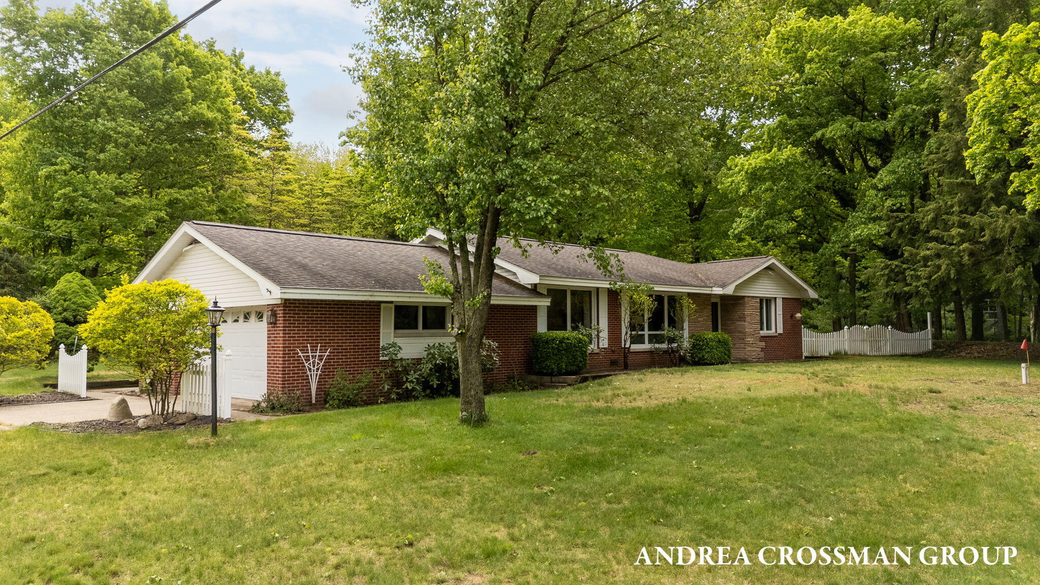 Fennville, Michigan, 49408, United States, 3 Bedrooms Bedrooms, ,2 BathroomsBathrooms,Residential,For Sale,1826575