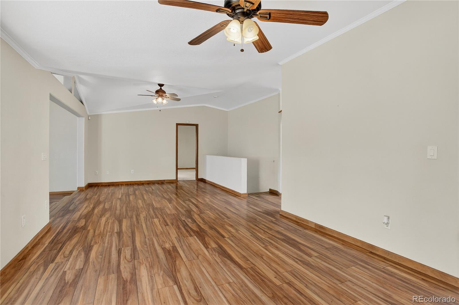 Byers, Colorado, 80103, United States, 5 Bedrooms Bedrooms, ,4 BathroomsBathrooms,Residential,For Sale,1896290