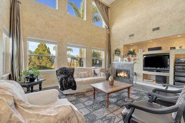 San Diego, California, 92131, United States, 4 Bedrooms Bedrooms, ,4 BathroomsBathrooms,Residential,For Sale,1989897