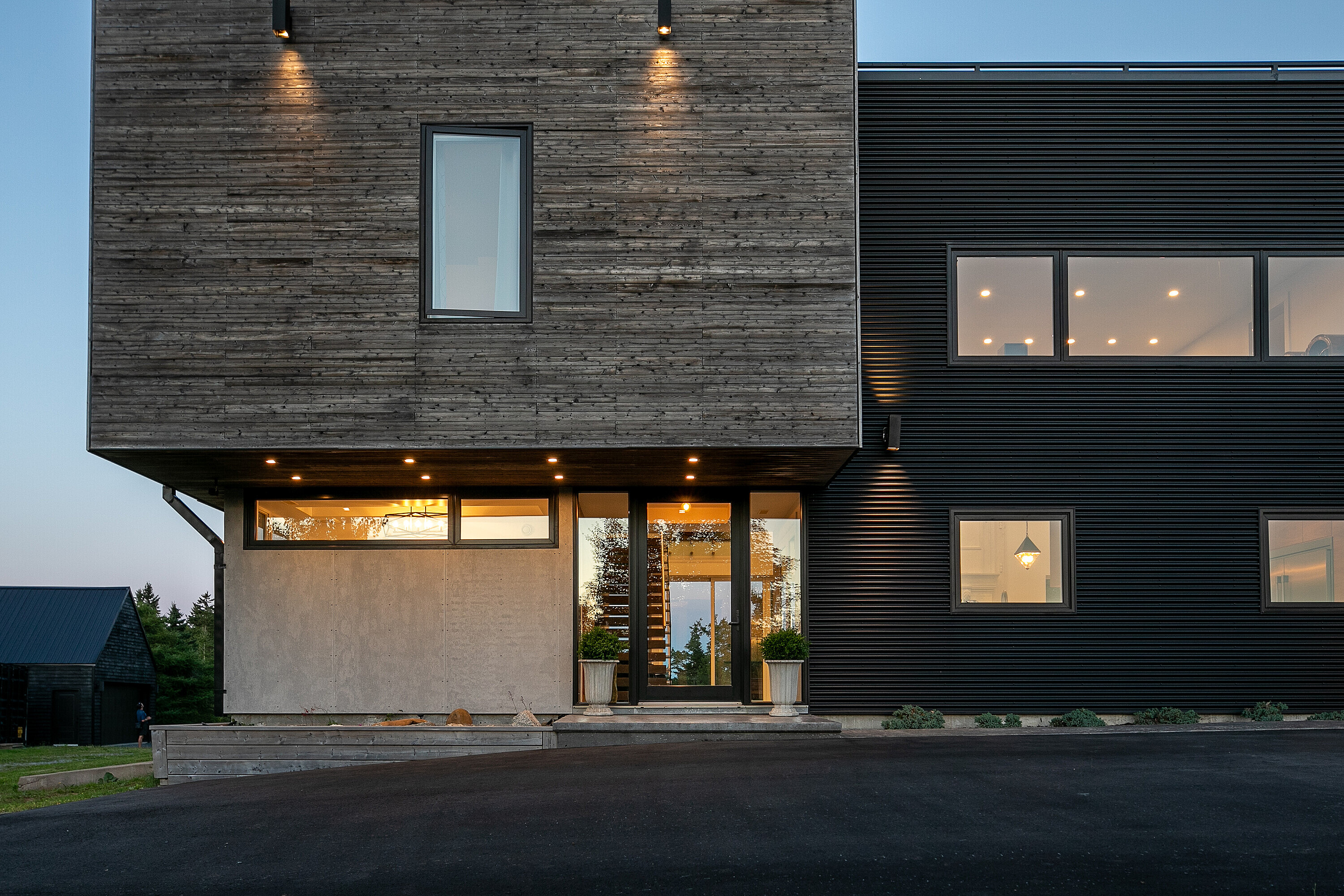  Sleek Modern Designed Home - 物件實景