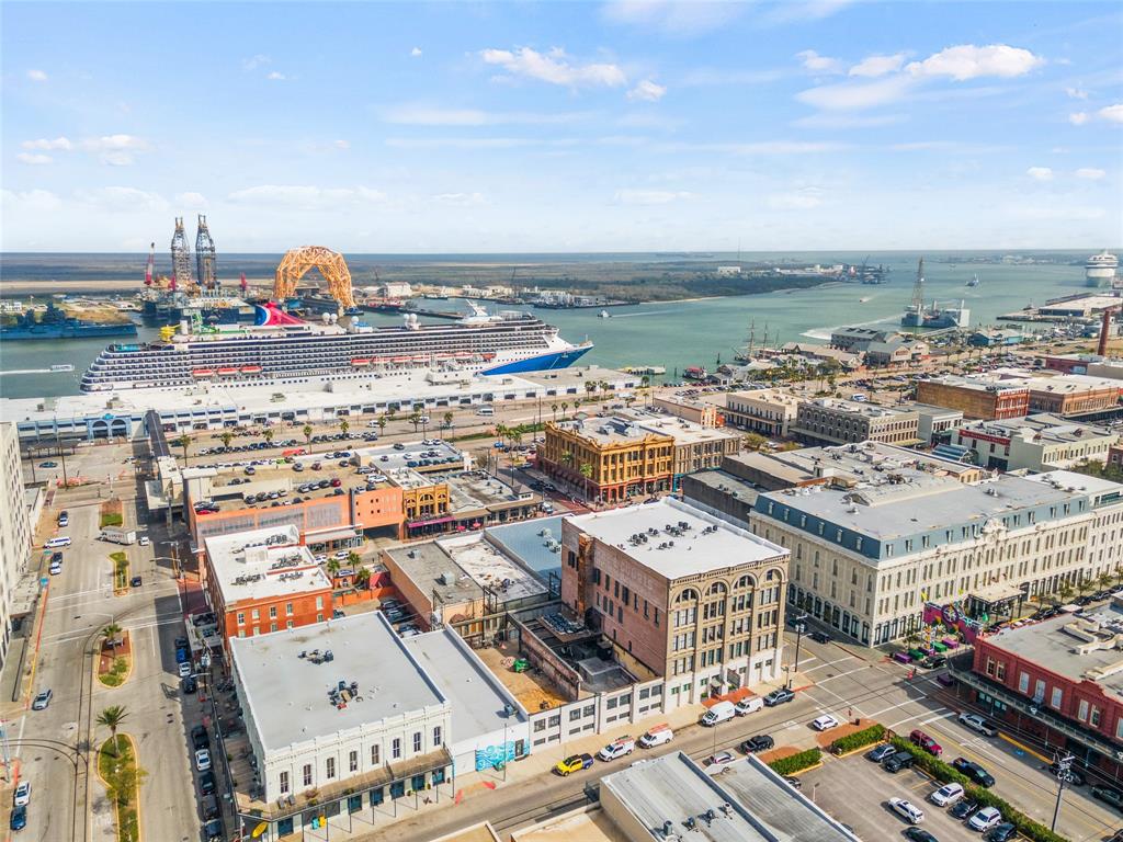 Galveston, Texas, 77550, United States, 1 Bedroom Bedrooms, ,2 BathroomsBathrooms,Residential,For Sale,1743707