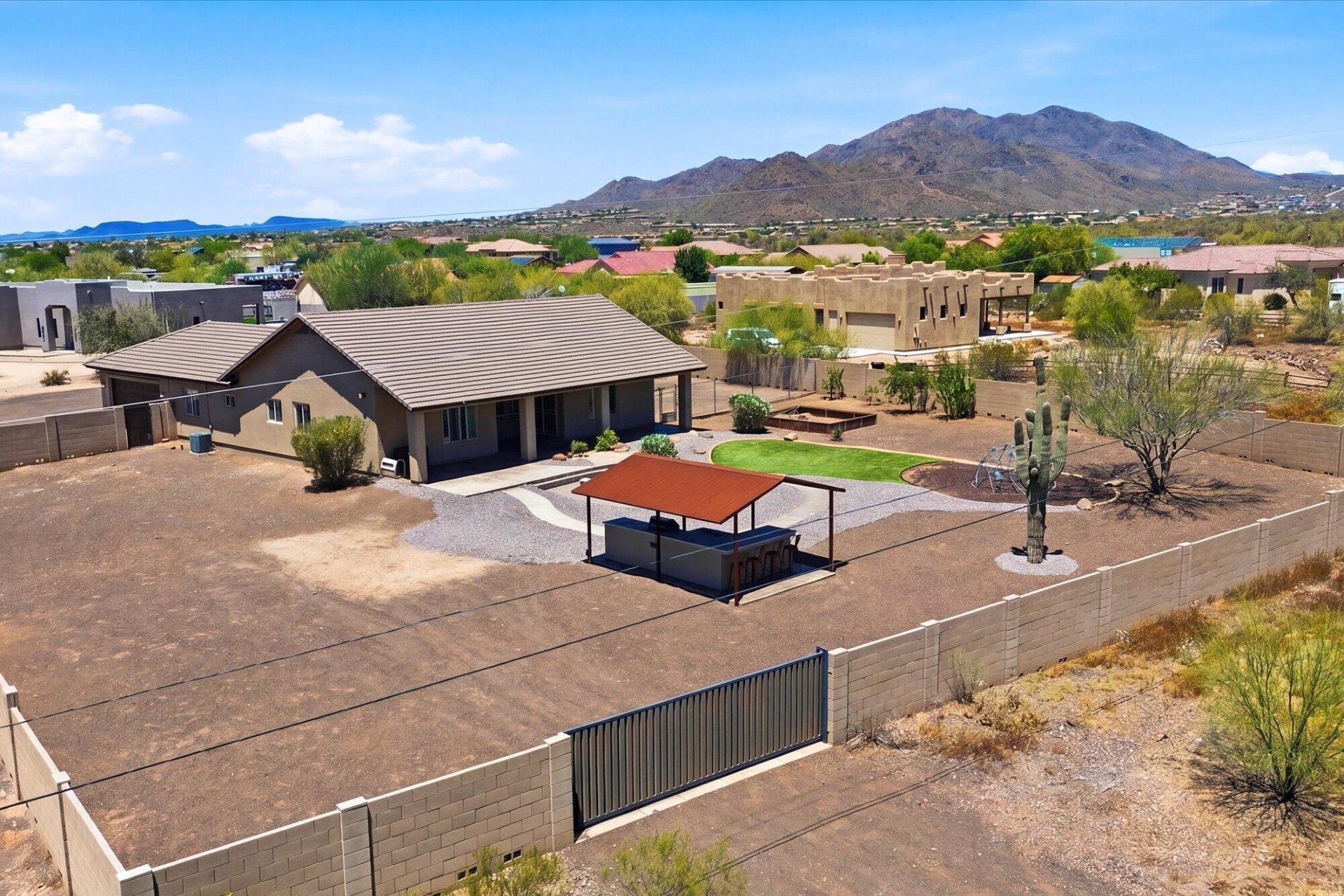  40724 N Central Avenue  Phoenix, AZ - 物件實景
