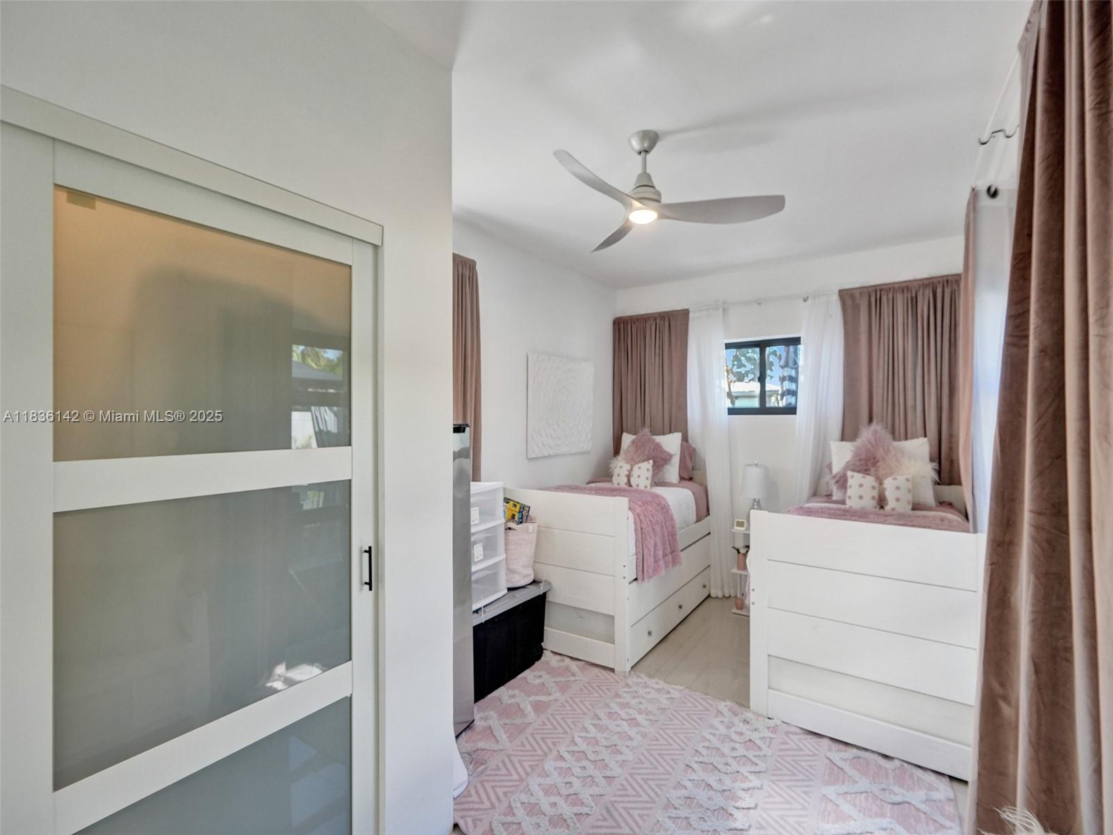 Hollywood, Florida, 33019, United States, 3 Bedrooms Bedrooms, ,2 BathroomsBathrooms,Residential,For Sale,1898660