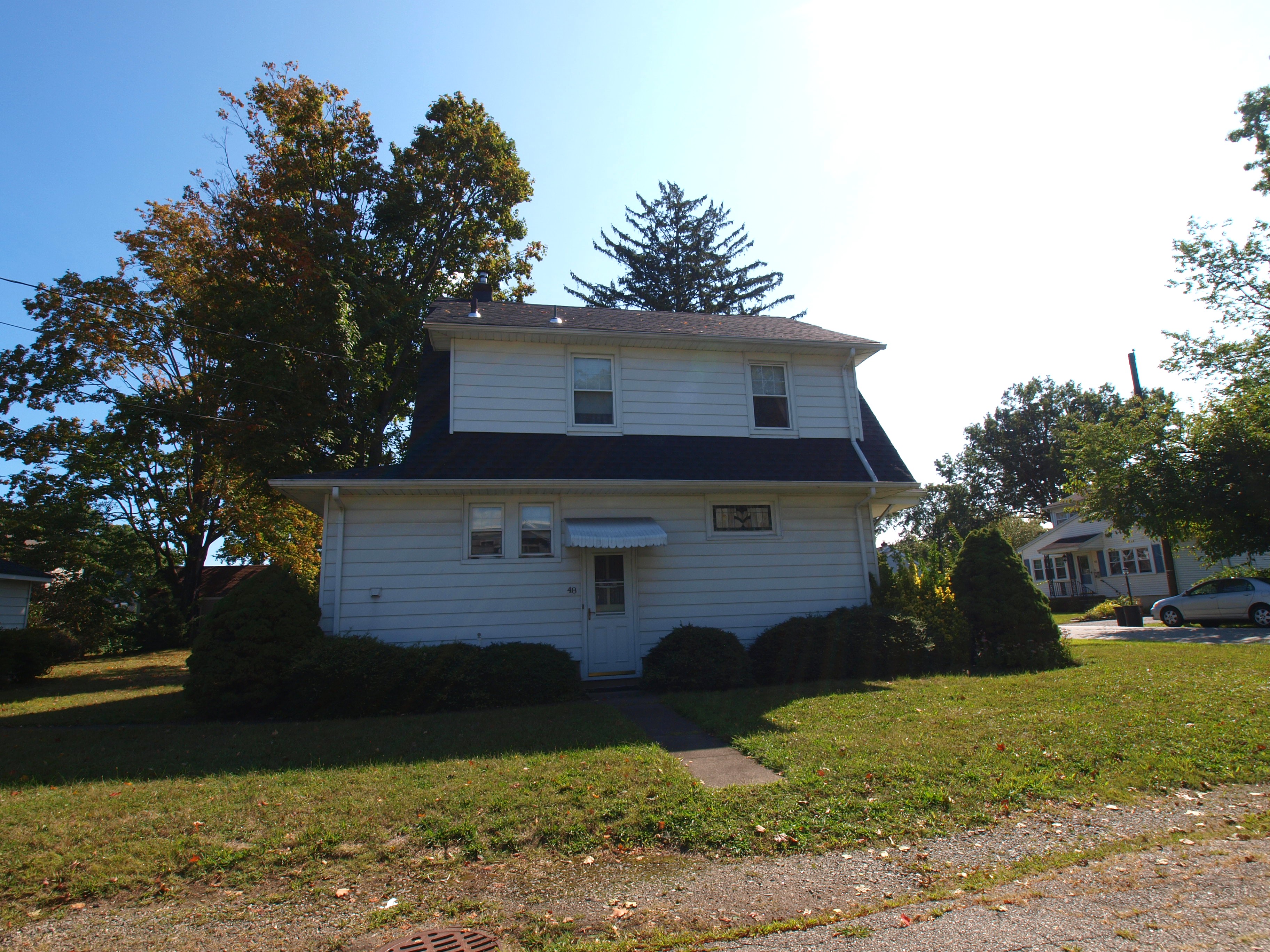 Pompton Plains, New Jersey, 07444, United States, 3 Bedrooms Bedrooms, ,1 BathroomBathrooms,Residential,For Sale,2005754