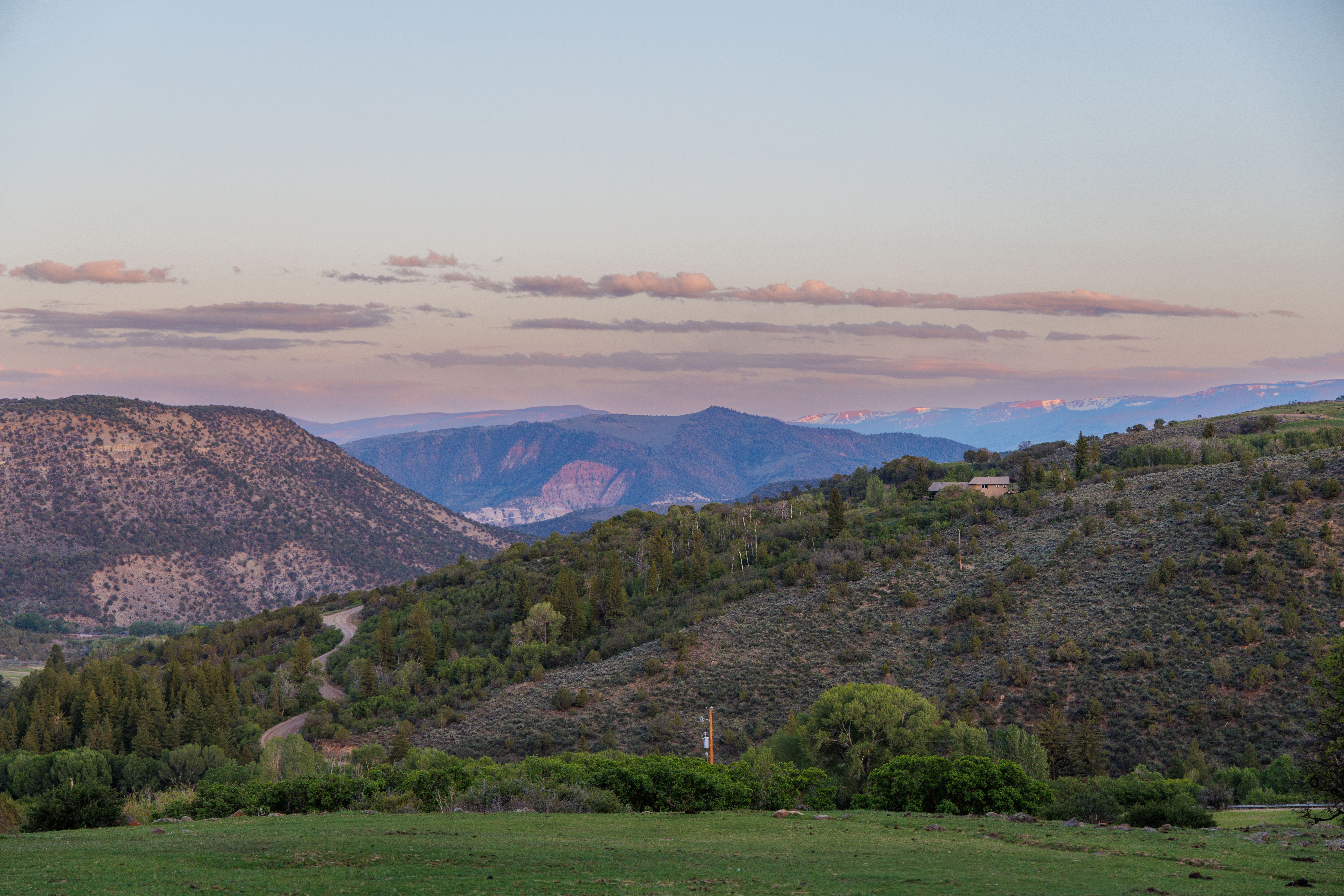  37 Acre Ranch with Water Rights and Panoramic Views - 物件實景