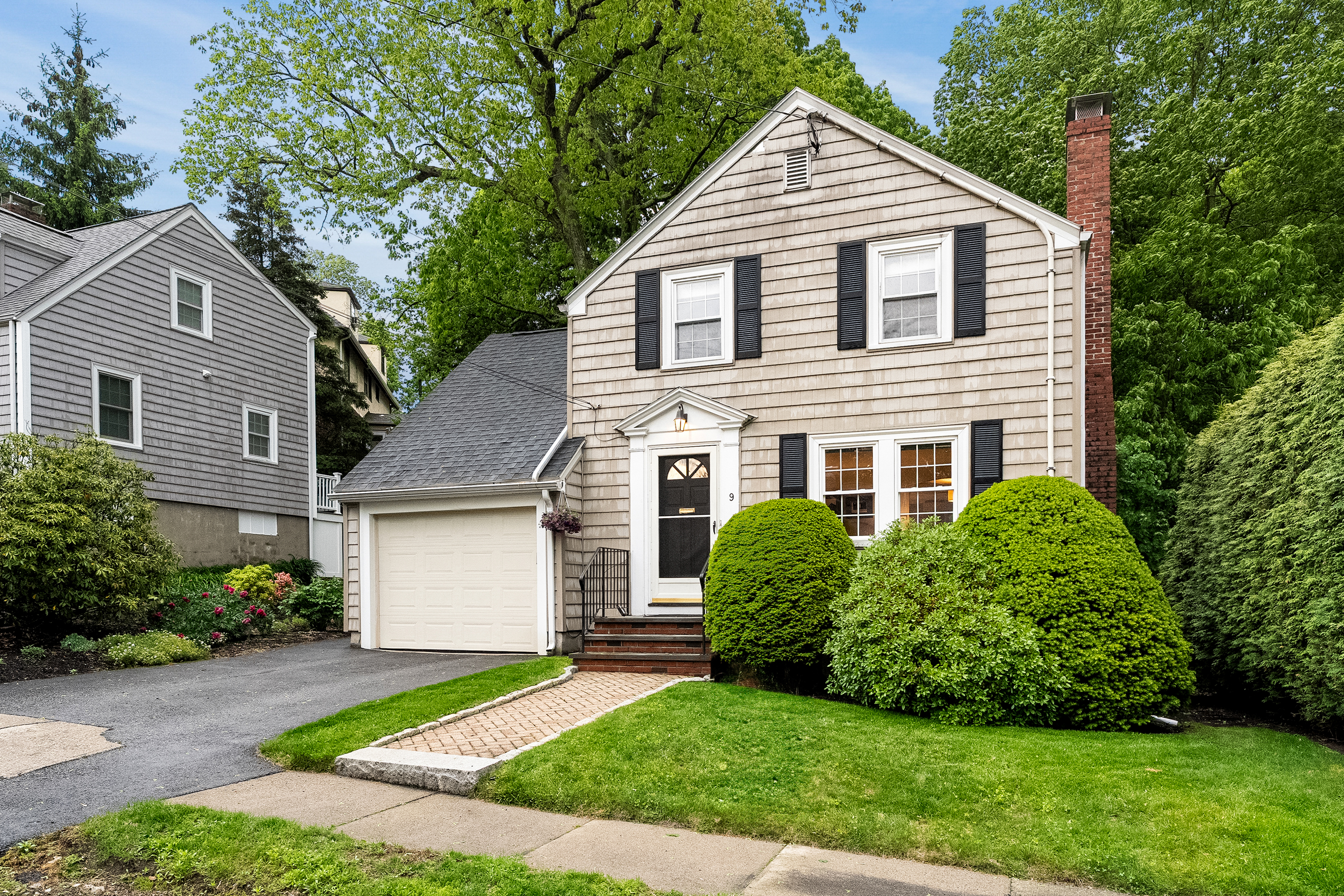  9 Roland Street, Medford, MA, 02155 - 物件實景