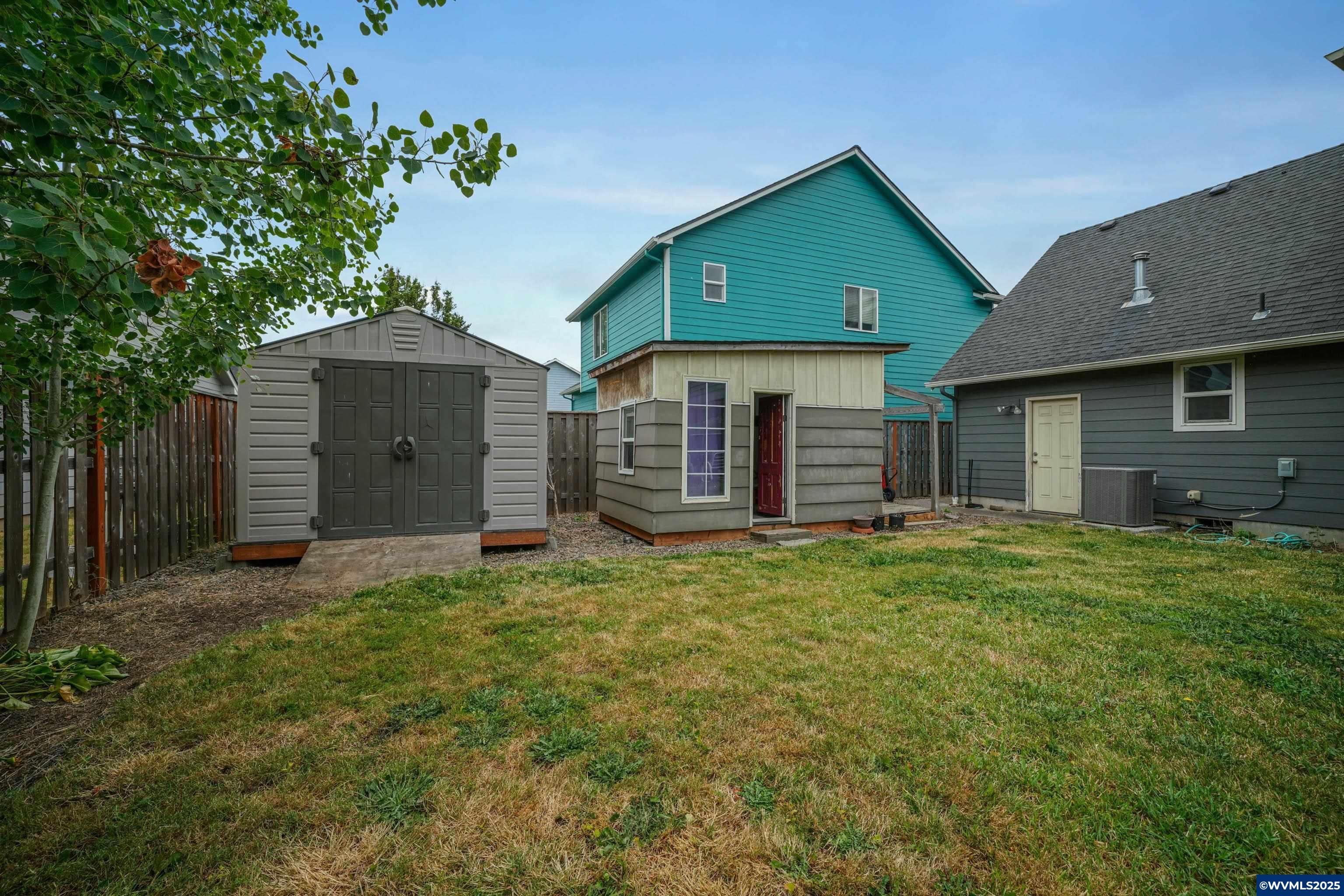 Keizer, Oregon, 97303, United States, 3 Bedrooms Bedrooms, ,3 BathroomsBathrooms,Residential,For Sale,1890853