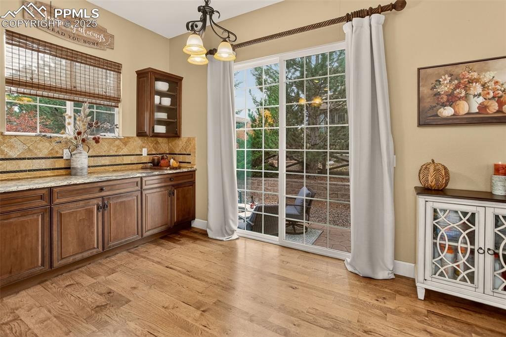 Colorado Springs, Colorado, 80927, United States, 6 Bedrooms Bedrooms, ,4 BathroomsBathrooms,Residential,For Sale,1986329