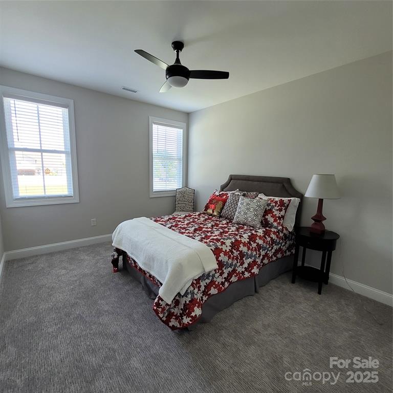 Hickory, North Carolina, 28602, United States, 3 Bedrooms Bedrooms, ,3 BathroomsBathrooms,Residential,For Sale,2000126