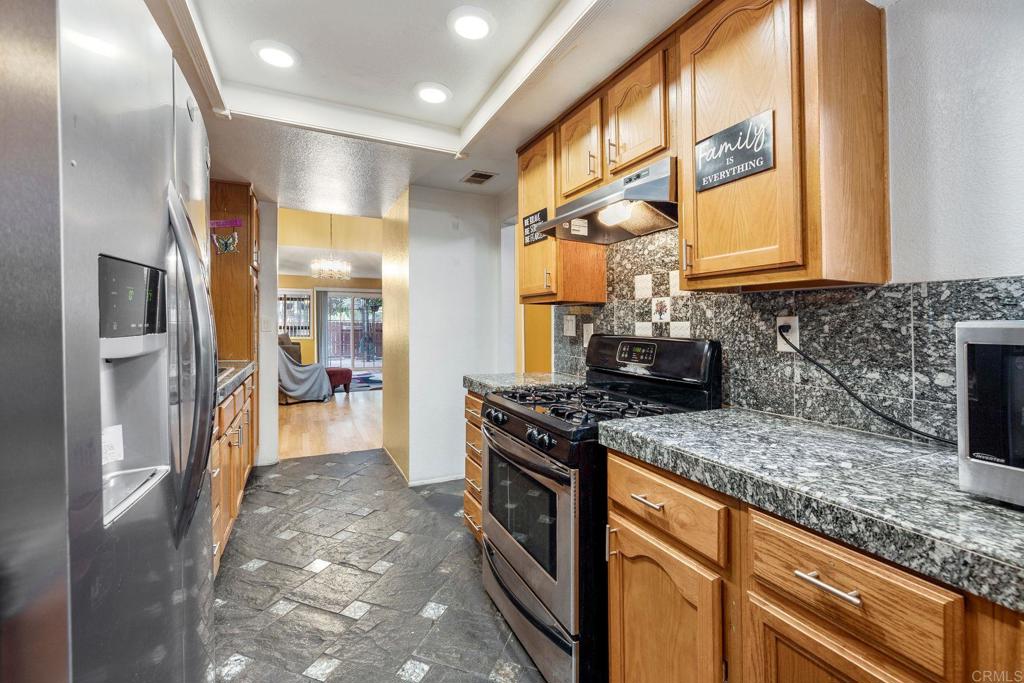 Oceanside, California, 92057, United States, 2 Bedrooms Bedrooms, ,2 BathroomsBathrooms,Residential,For Sale,1850265