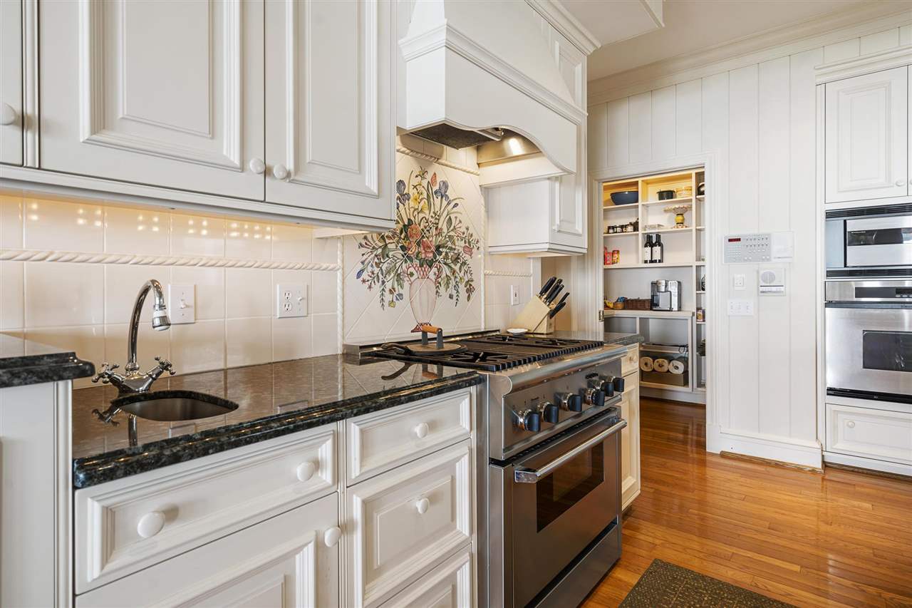 Harbor Springs, Michigan, 49740, United States, 7 Bedrooms Bedrooms, ,8 BathroomsBathrooms,Residential,For Sale,2000419