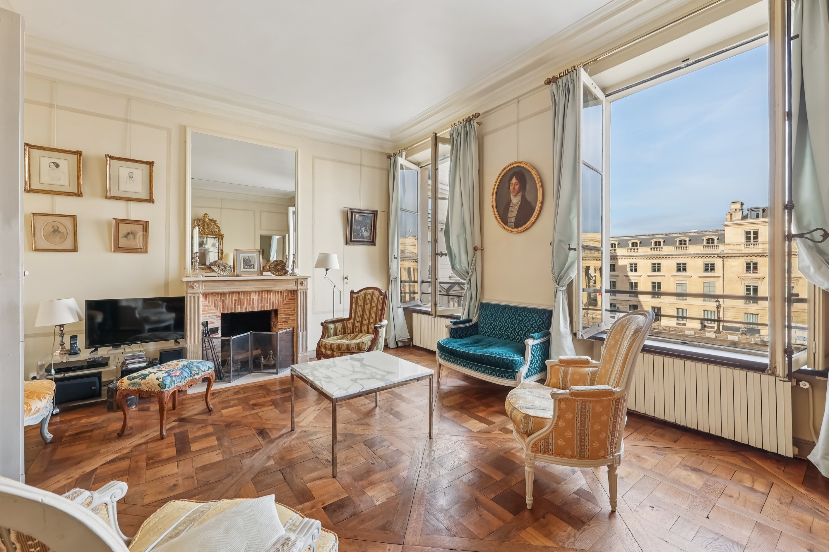  Rare. Palais BOURBON / 2 bedrooms - 物件實景