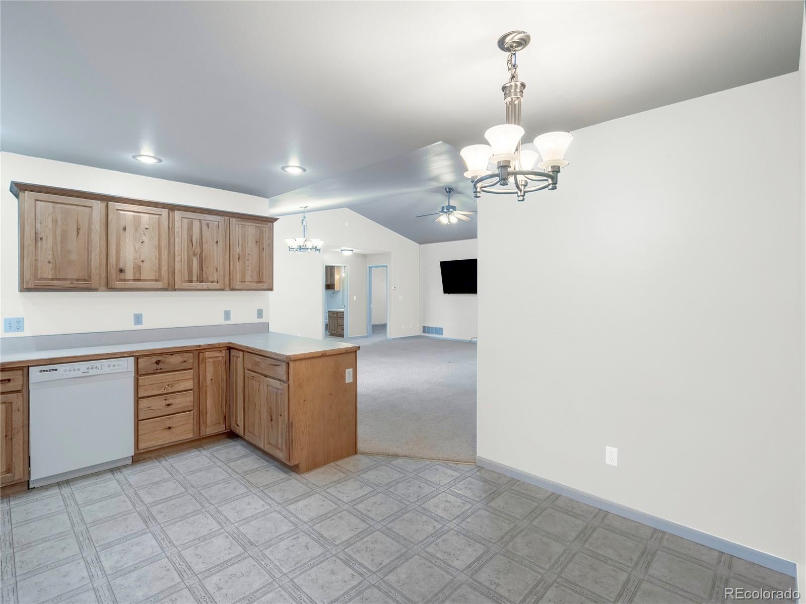Salida, Colorado, 81201, United States, 2 Bedrooms Bedrooms, ,1 BathroomBathrooms,Residential,For Sale,1866151