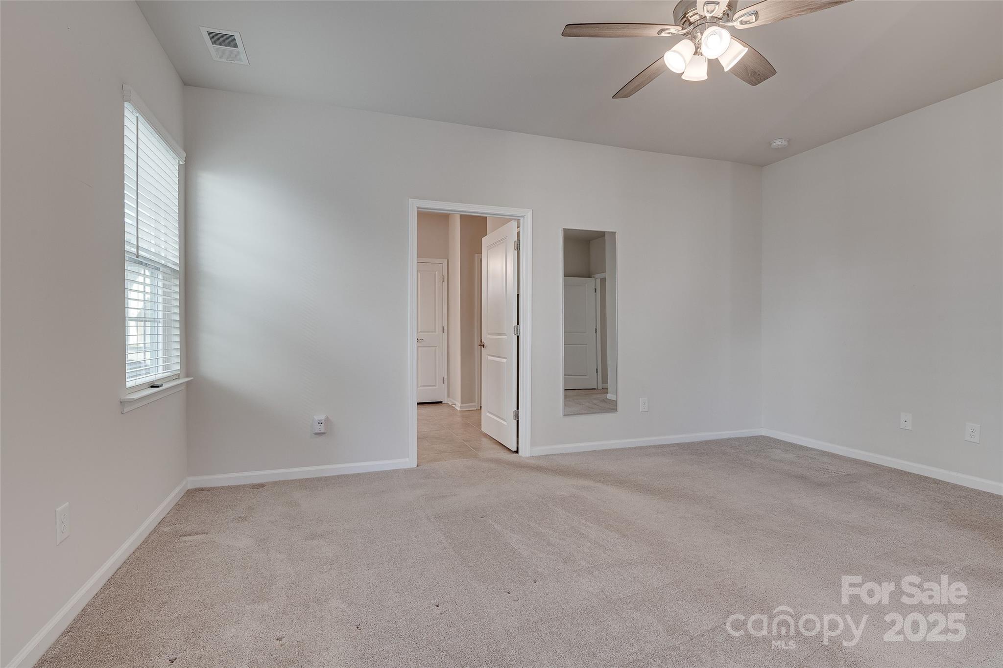 Charlotte, North Carolina, 28273, United States, 4 Bedrooms Bedrooms, ,3 BathroomsBathrooms,Residential,For Sale,1988941