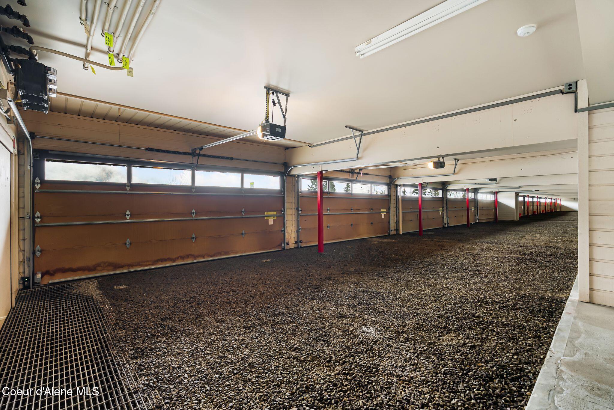 Sandpoint, Idaho, 83864, United States, 1 Bedroom Bedrooms, ,1 BathroomBathrooms,Residential,For Sale,1994218