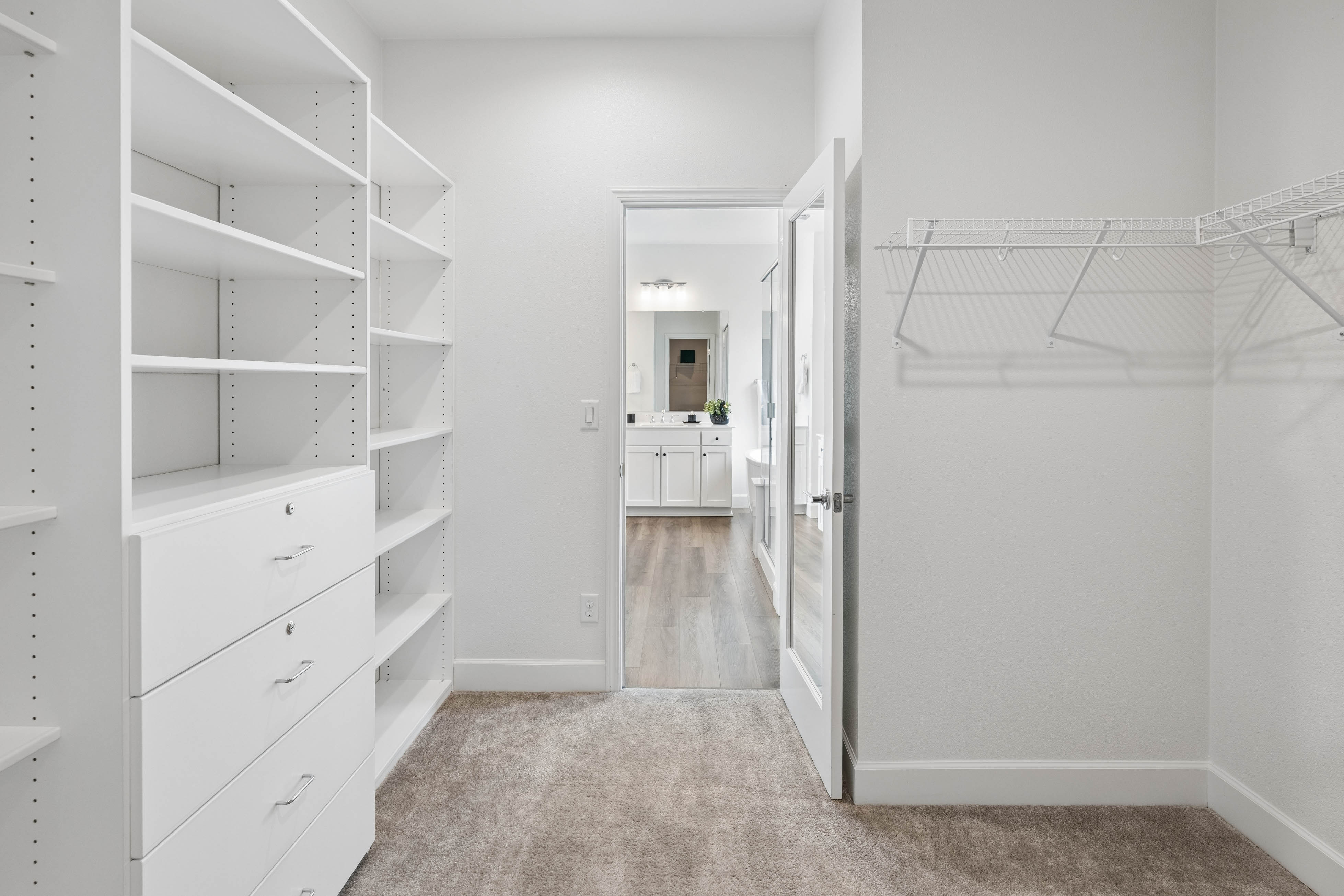  Elevated Living Meets Modern Comfort - 物件實景