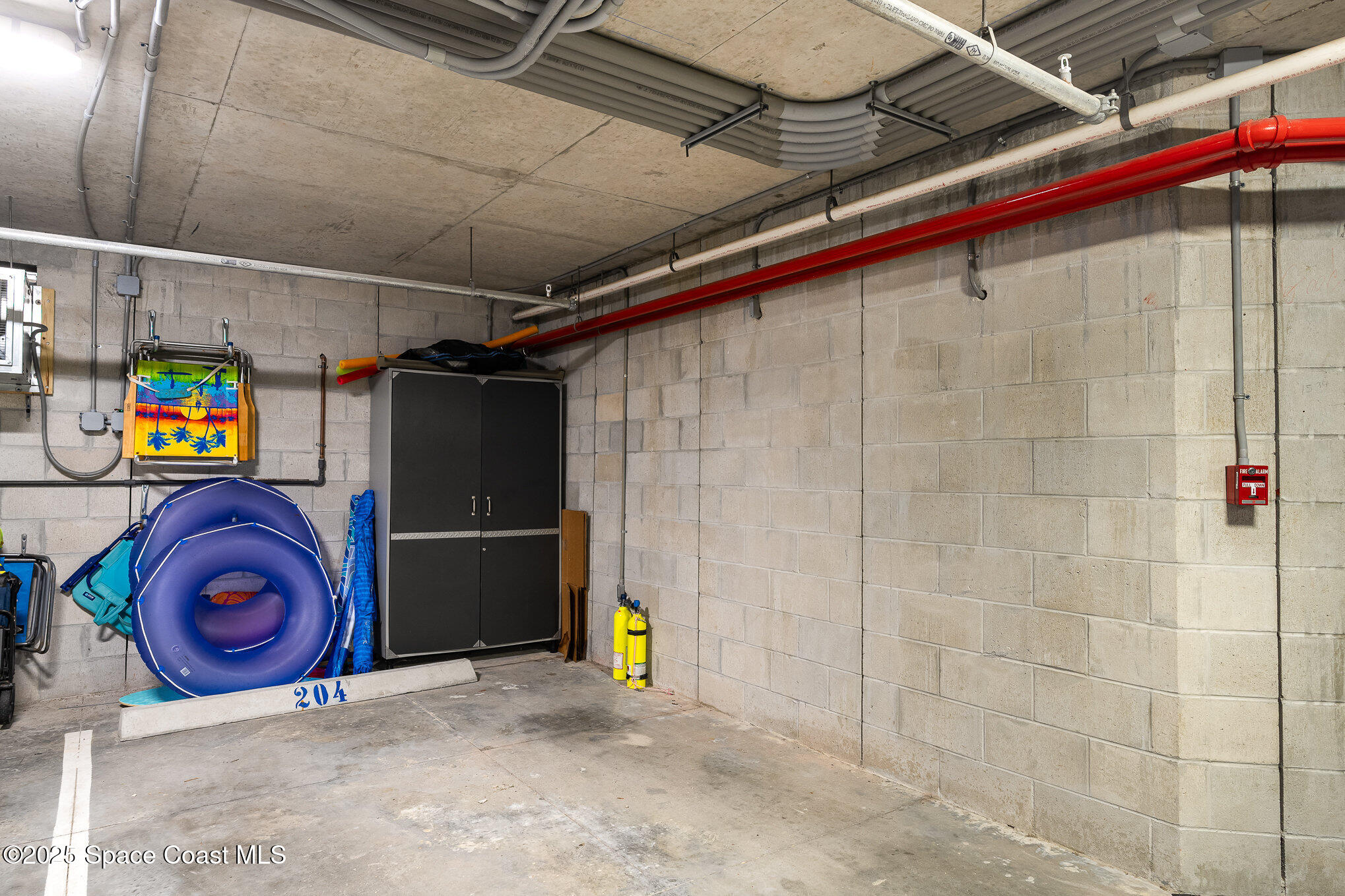 Cocoa Beach, Florida, 32931, United States, 2 Bedrooms Bedrooms, ,2 BathroomsBathrooms,Residential,For Sale,1975351