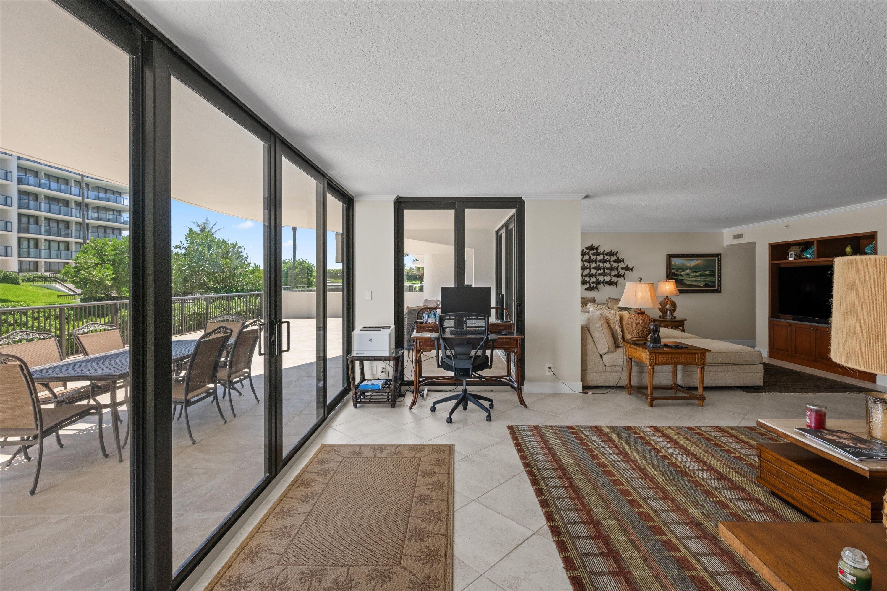  3440 S Ocean Boulevard N #104 - 物件實景