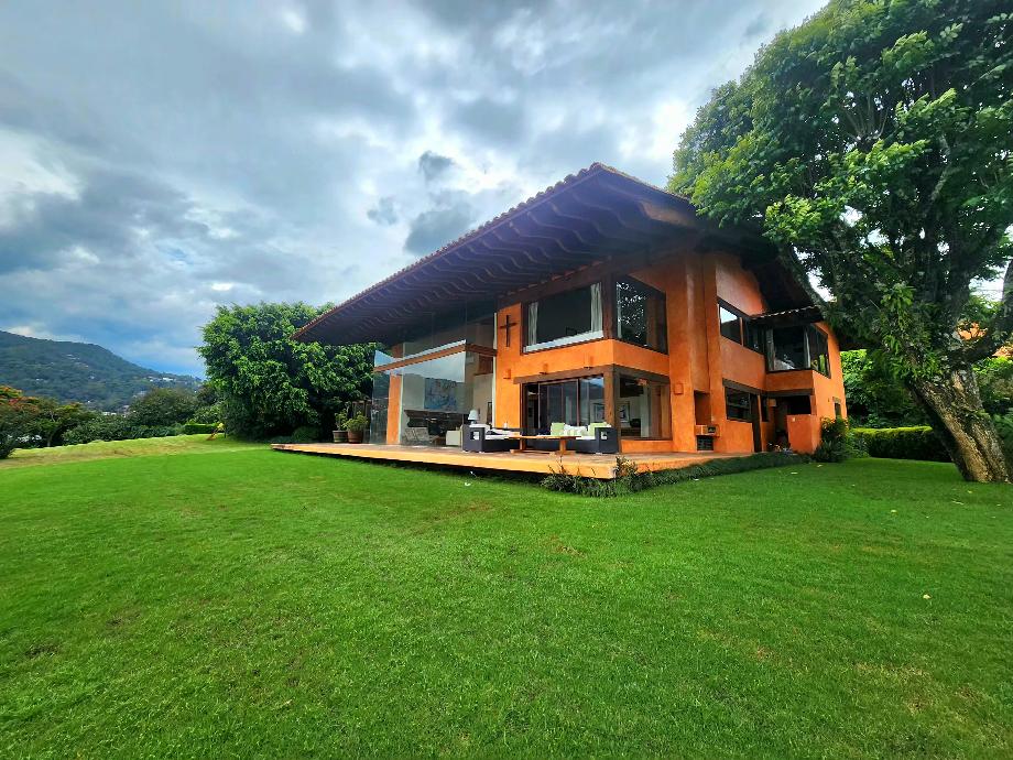 Valle de Bravo, Estado de méxico, 51200, Mexico, 4 Bedrooms Bedrooms, ,4 BathroomsBathrooms,Residential,For Sale,1998438