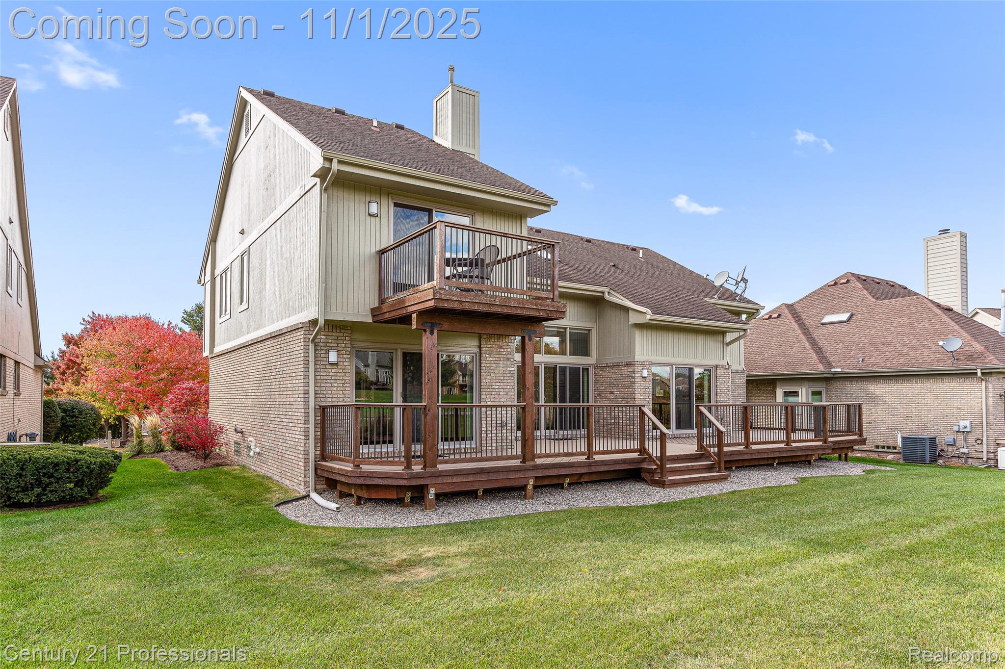 FarmingtonHills, Michigan, 48331, United States, 3 Bedrooms Bedrooms, ,3 BathroomsBathrooms,Residential,For Sale,1983371