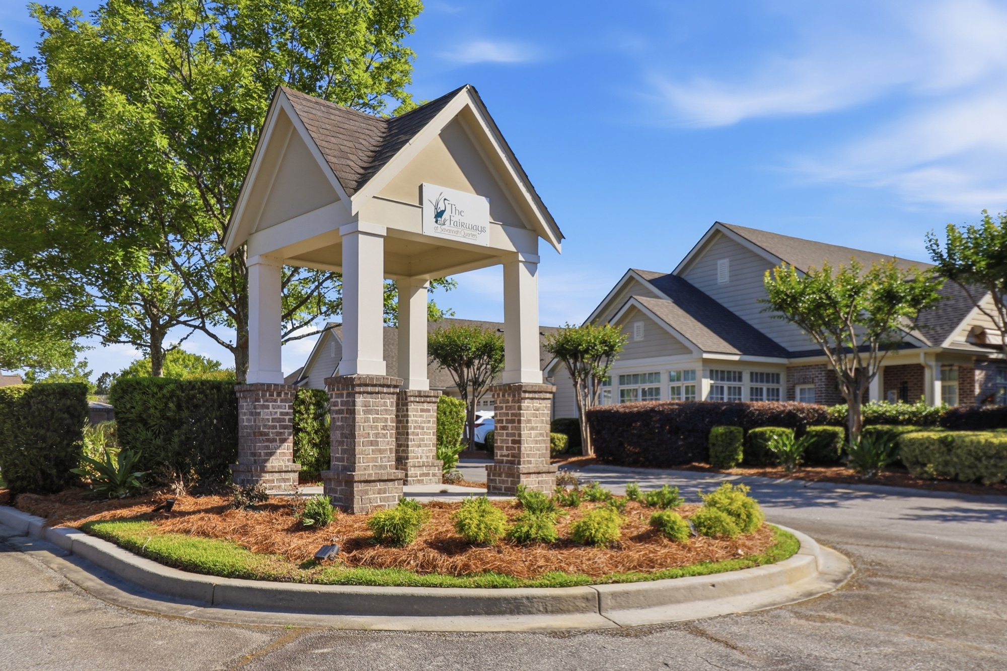  Beautiful Blend of Comfort, Elegance and Low-Maintenance Living - 物件實景