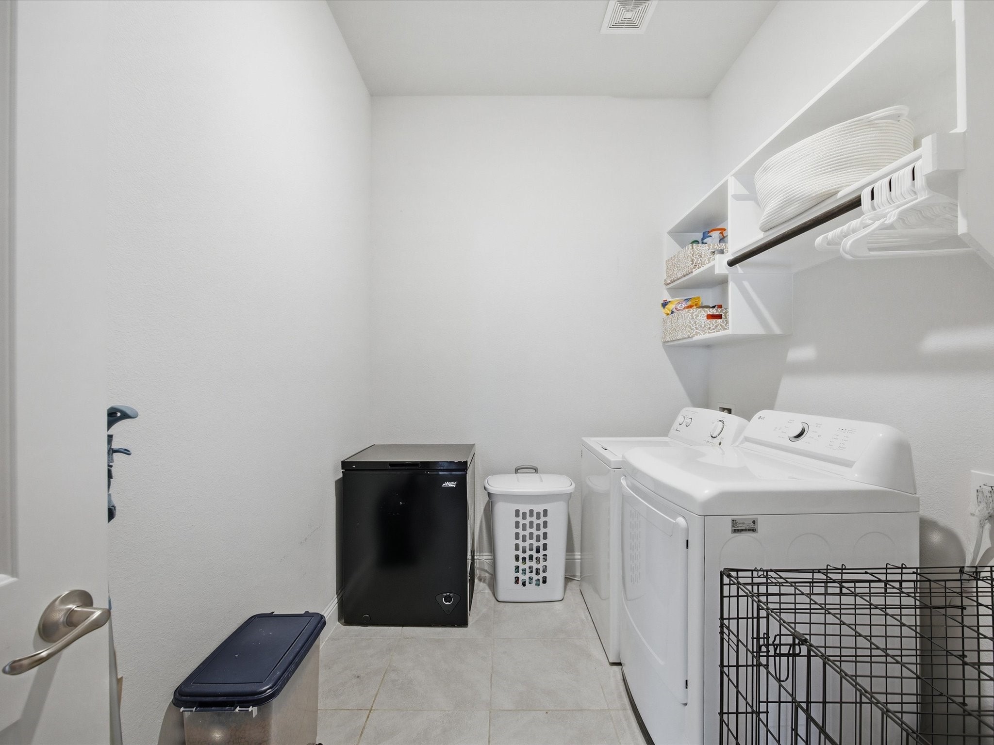 Celina, Texas, 75009, United States, 4 Bedrooms Bedrooms, ,3 BathroomsBathrooms,Residential,For Sale,1988975