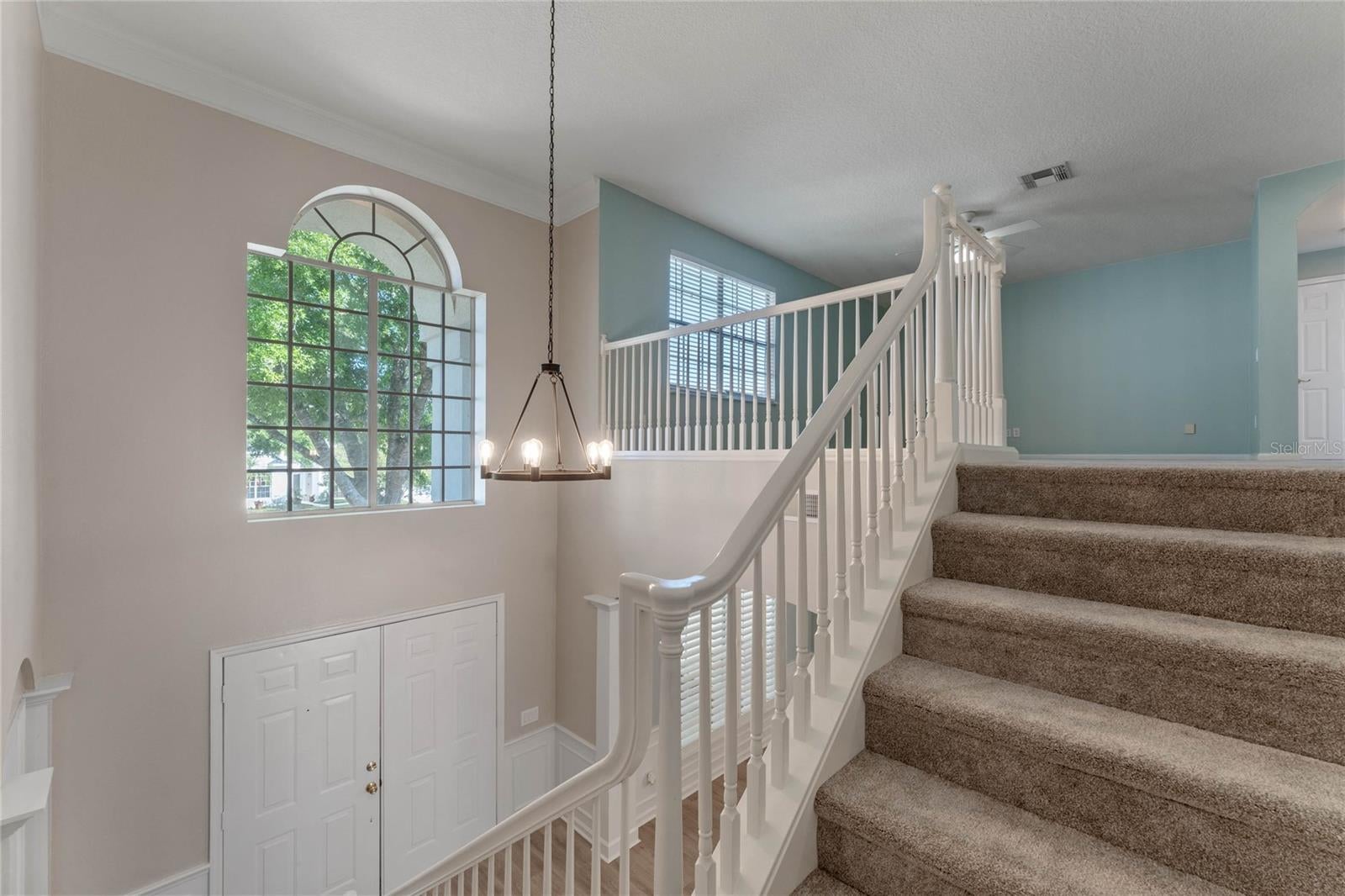 OVIEDO, Florida, 32765, United States, 5 Bedrooms Bedrooms, ,4 BathroomsBathrooms,Residential,For Sale,1980117