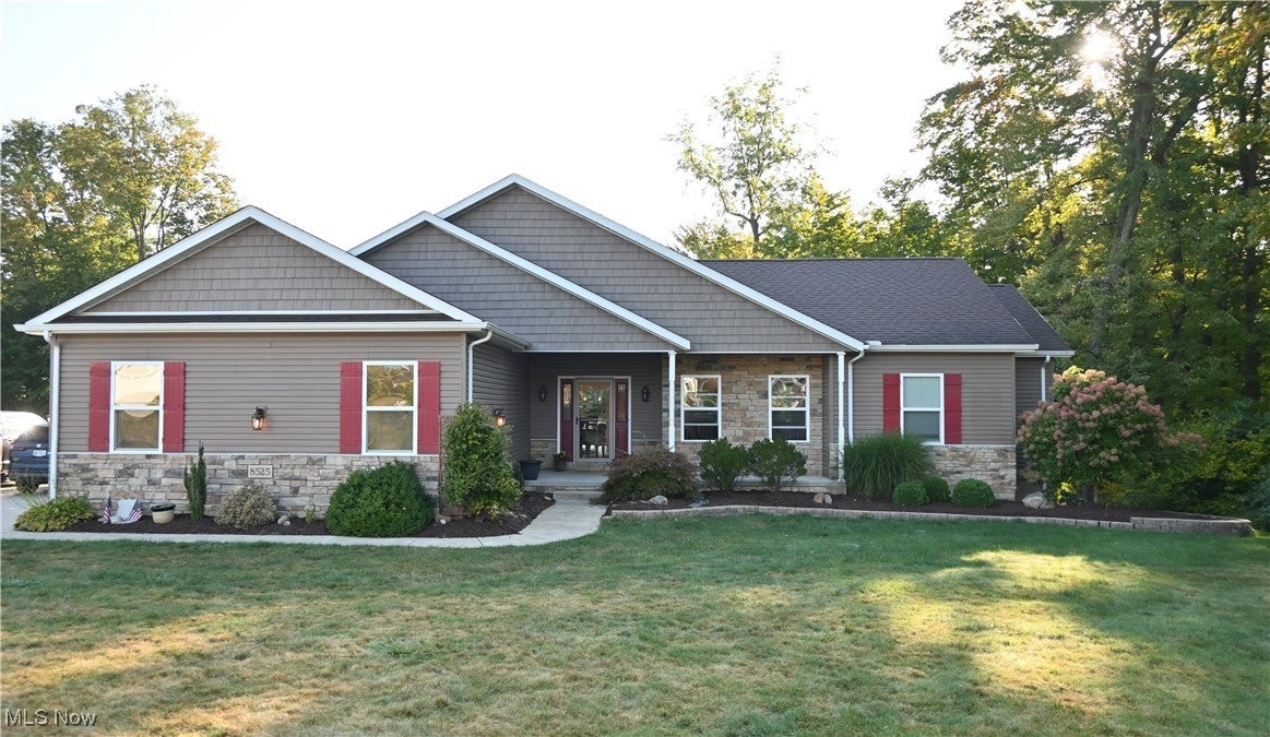 Westfield Center, Ohio, 44251, United States, 4 Bedrooms Bedrooms, ,3 BathroomsBathrooms,Residential,For Sale,1977060