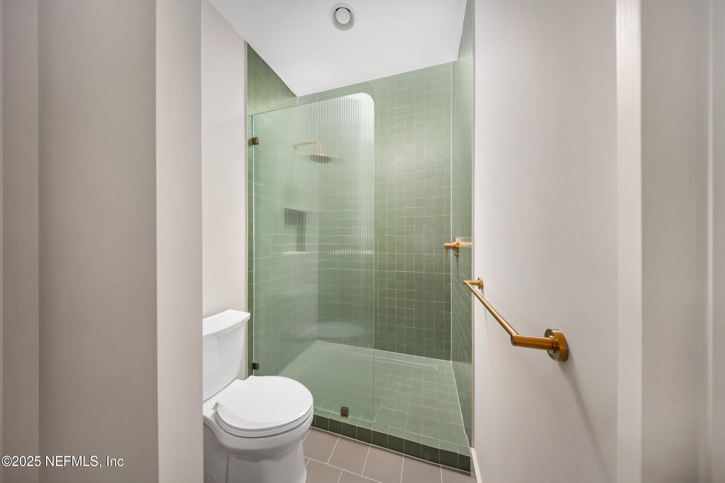 Atlantic Beach, Florida, 32233, United States, 6 Bedrooms Bedrooms, ,5 BathroomsBathrooms,Residential,For Sale,1989141