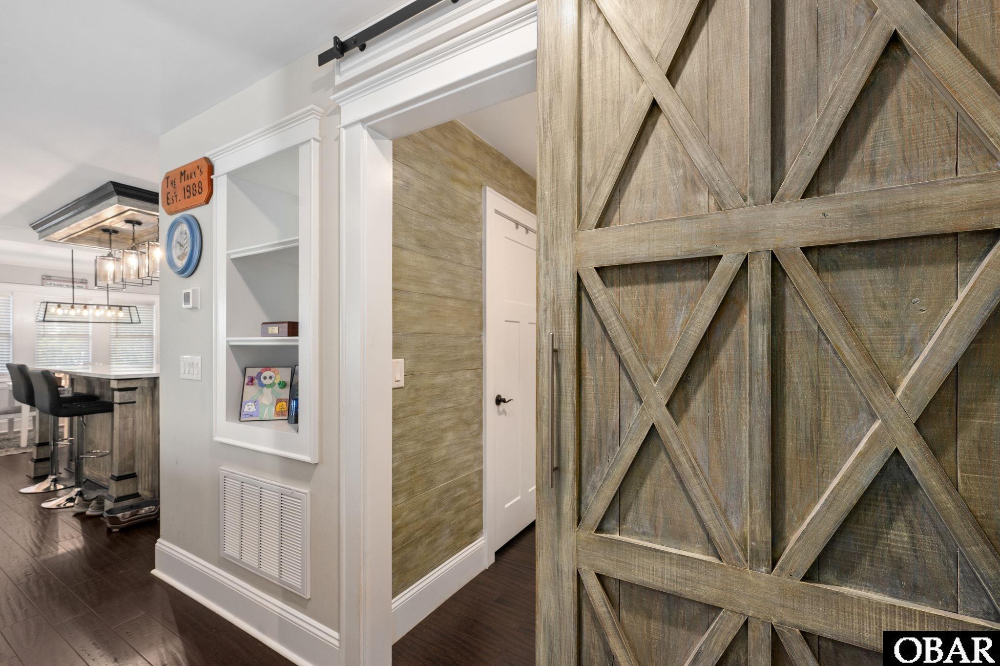 Kill Devil Hills, North Carolina, 27948, United States, 4 Bedrooms Bedrooms, ,3 BathroomsBathrooms,Residential,For Sale,1986142