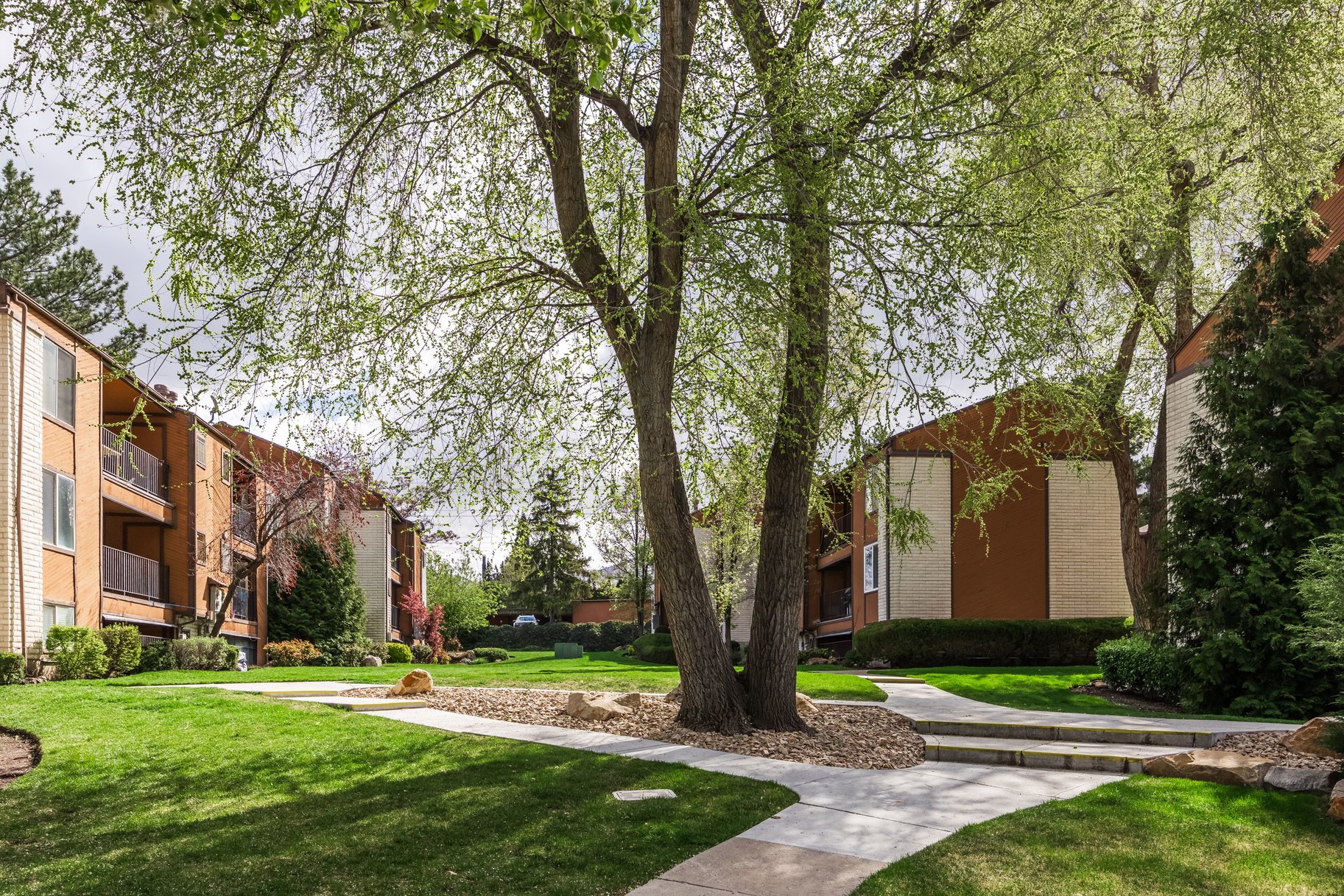  Chic Garden-Level Retreat in the Heart of Sugar House - 物件實景