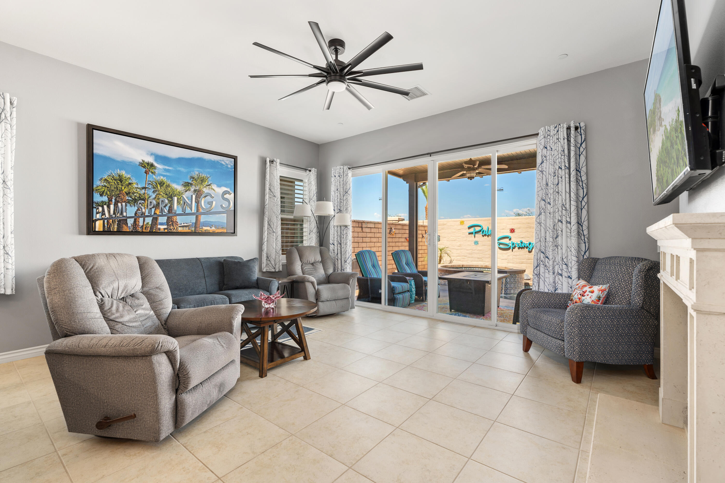 Indio, California, 92203, United States, 2 Bedrooms Bedrooms, ,2 BathroomsBathrooms,Residential,For Sale,1961466