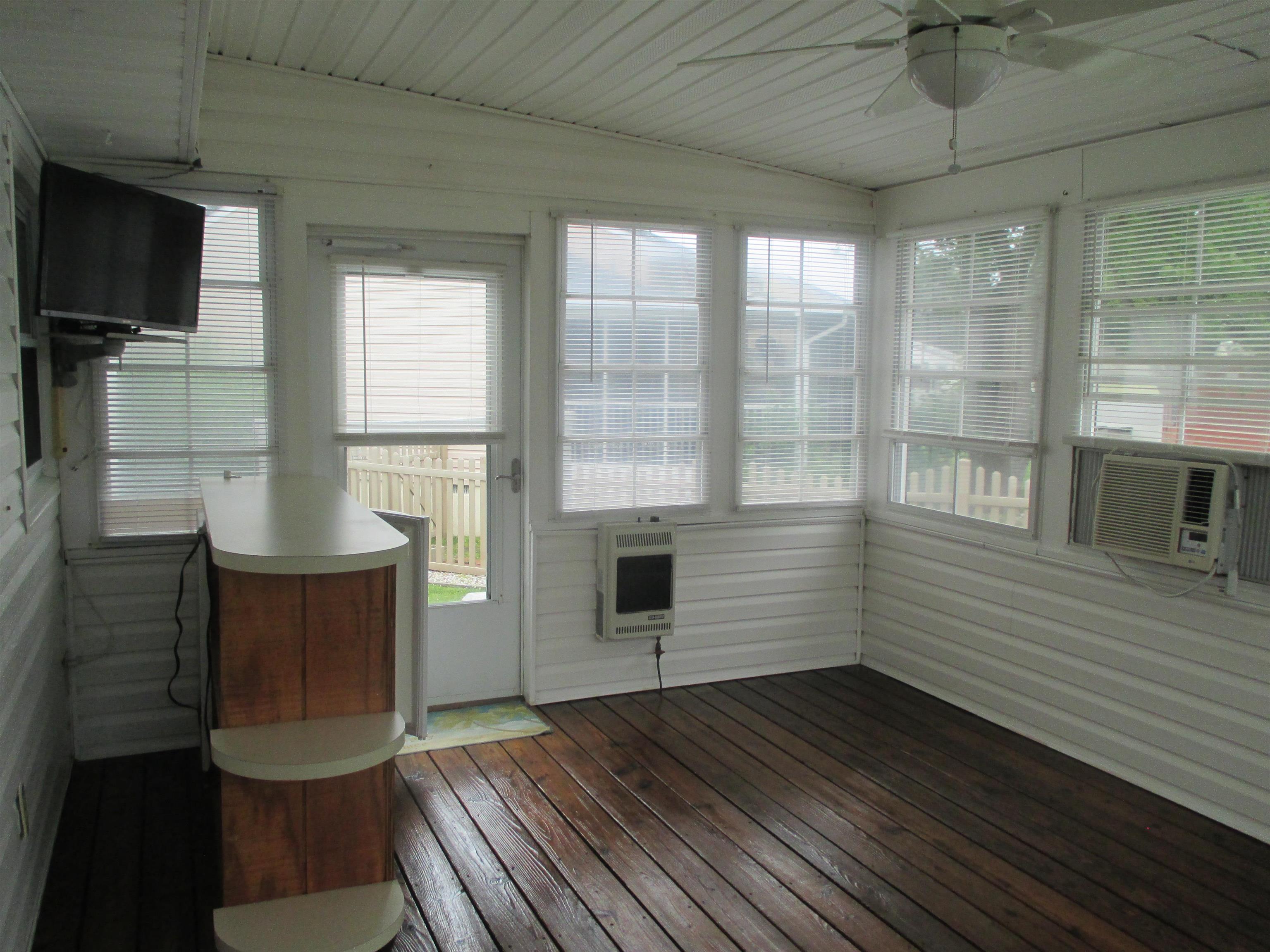 North Cape May, New Jersey, 08204, United States, 3 Bedrooms Bedrooms, ,2 BathroomsBathrooms,Residential,For Sale,1871979