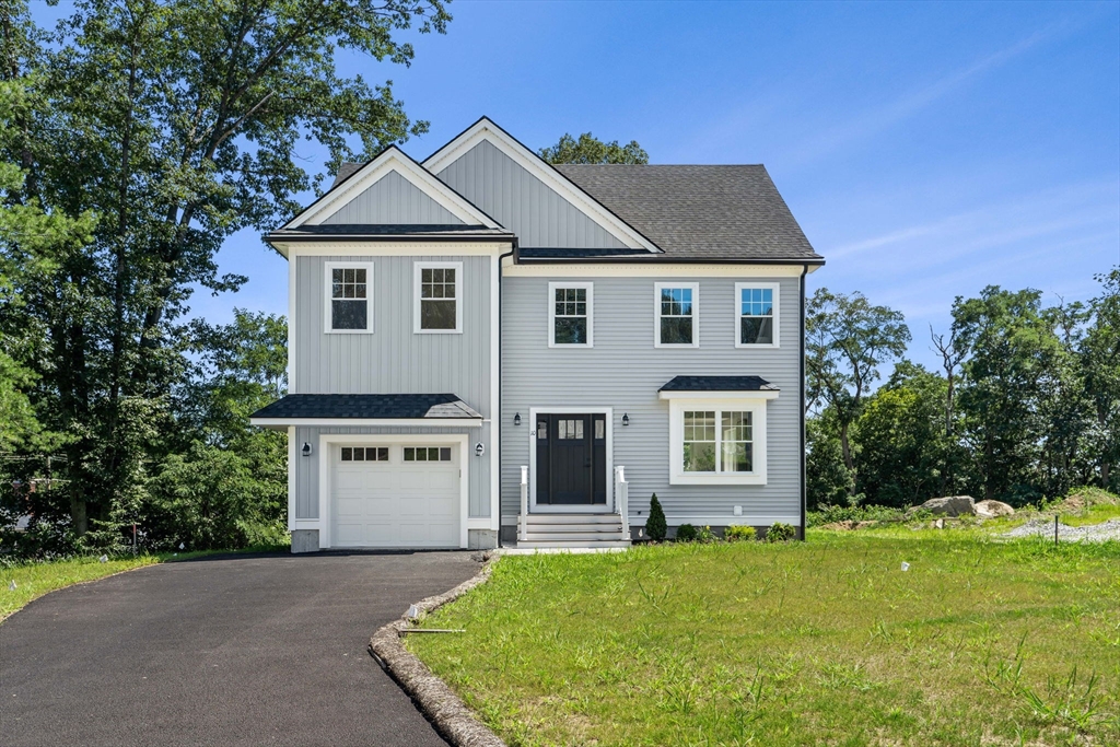 Haverhill, Massachusetts, 01832, United States, 3 Bedrooms Bedrooms, ,4 BathroomsBathrooms,Residential,For Sale,1827330