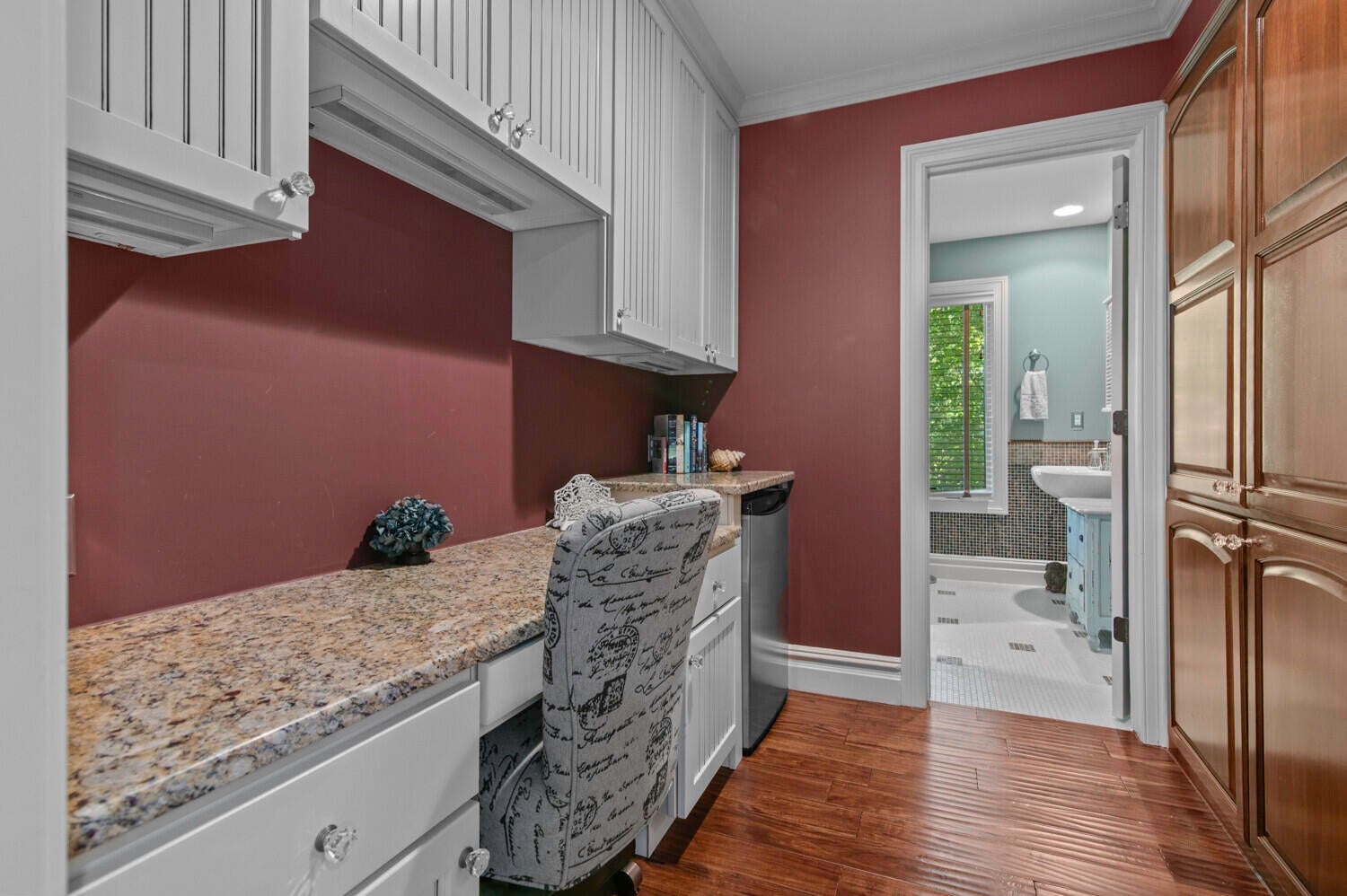 Northville, Michigan, 48167, United States, 4 Bedrooms Bedrooms, ,7 BathroomsBathrooms,Residential,For Sale,1991928