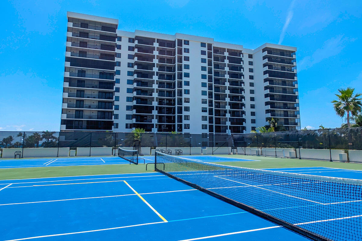 Highland Beach, Florida, 33487, United States, 2 Bedrooms Bedrooms, ,2 BathroomsBathrooms,Residential,For Sale,1912479