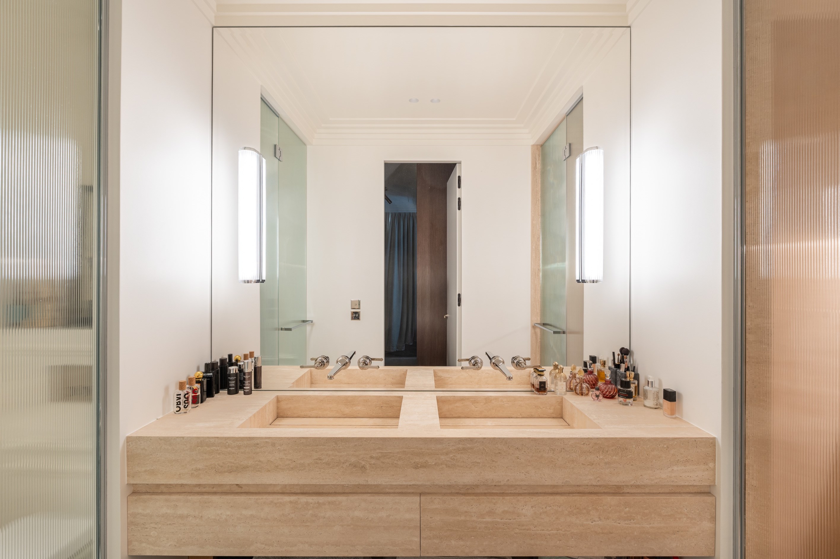  FOR SALE - Apartment - 4 bedrooms - St Germain des Prés - 物件實景