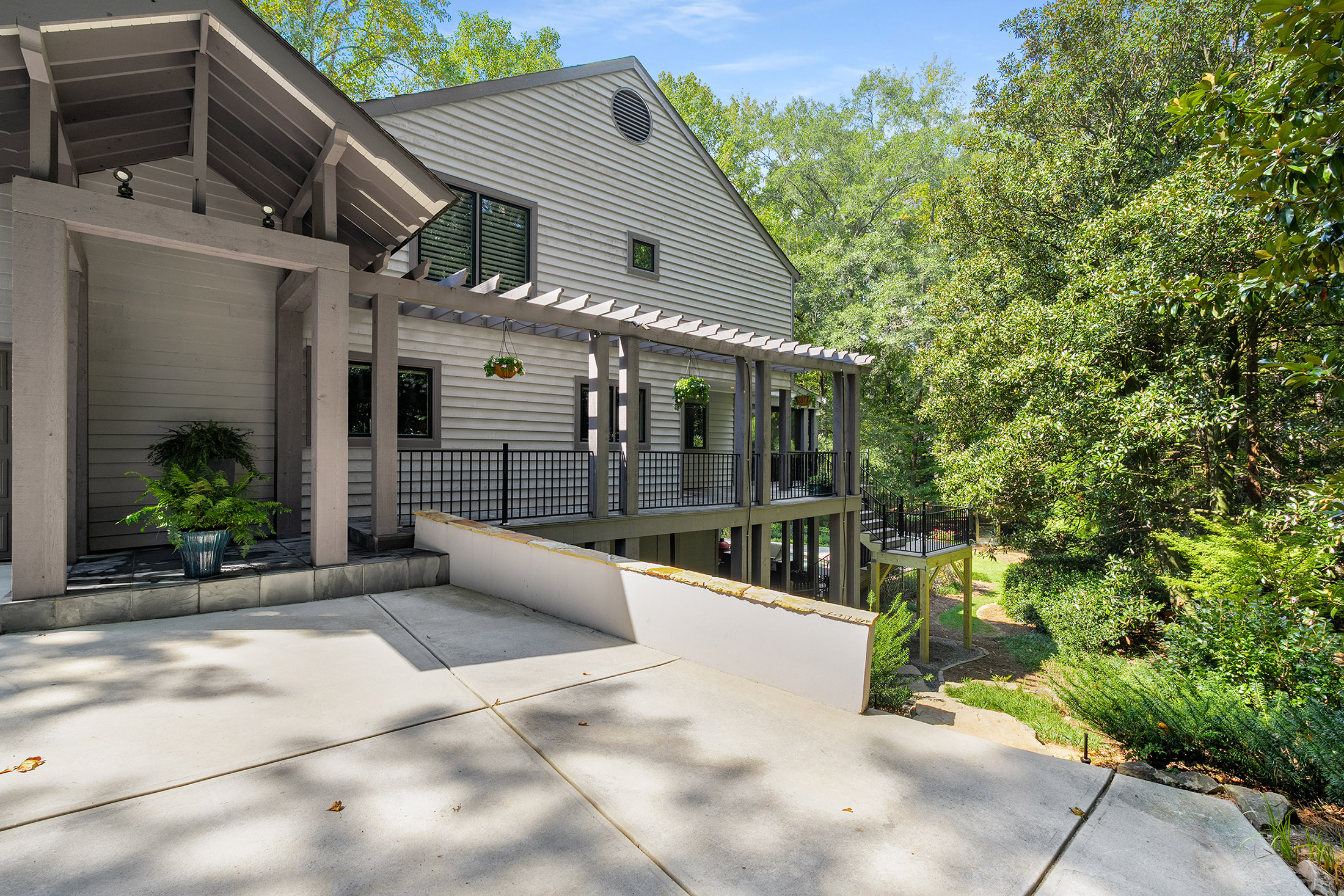  Expanded and Renovated Contemporary Vinings Home - 物件實景