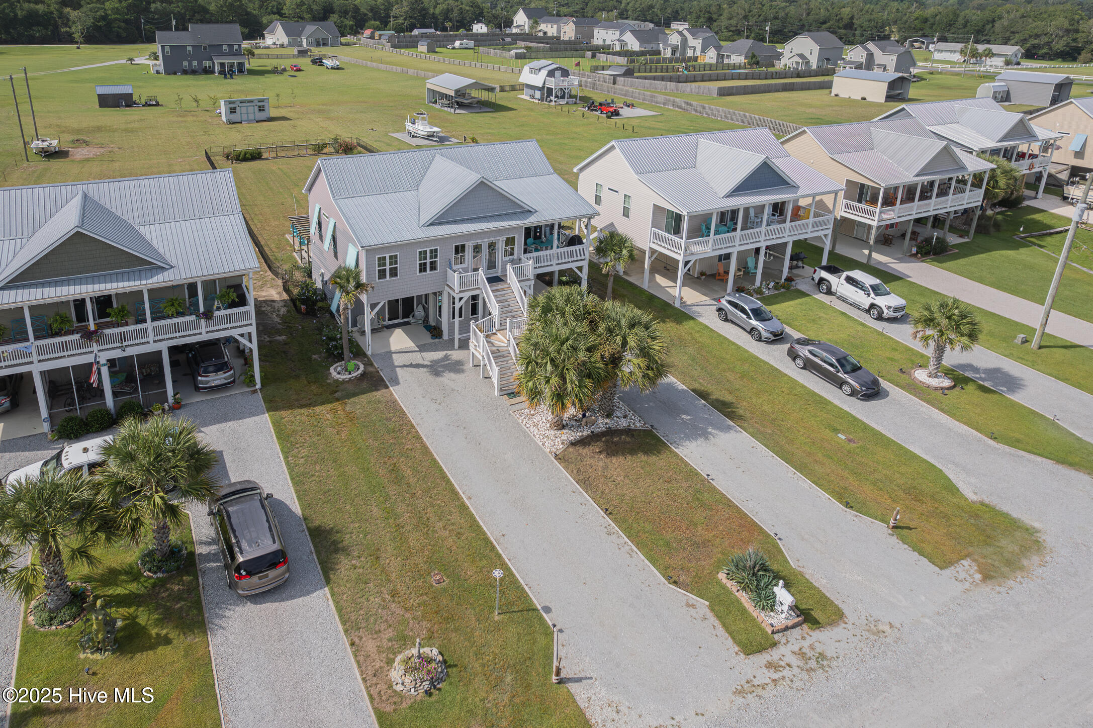 Hubert, North Carolina, 28539, United States, 4 Bedrooms Bedrooms, ,3 BathroomsBathrooms,Residential,For Sale,1974043