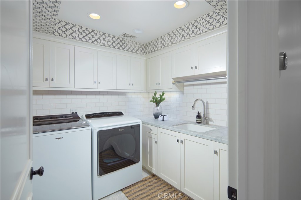 Newport Beach, California, 92660, United States, 5 Bedrooms Bedrooms, ,7 BathroomsBathrooms,Residential,For Sale,1847350