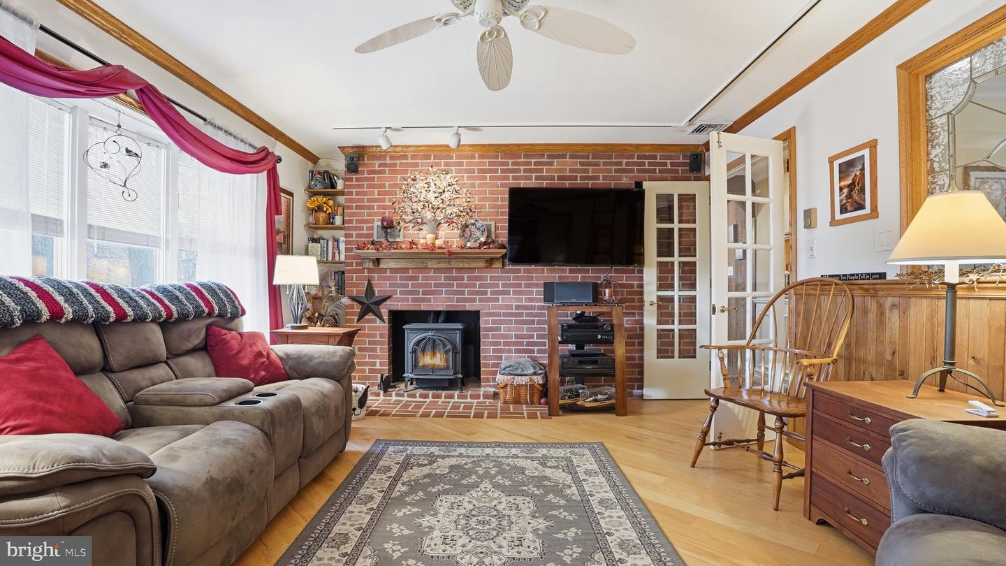 Allentown, Pennsylvania, 18103, United States, 3 Bedrooms Bedrooms, ,2 BathroomsBathrooms,Residential,For Sale,1993254