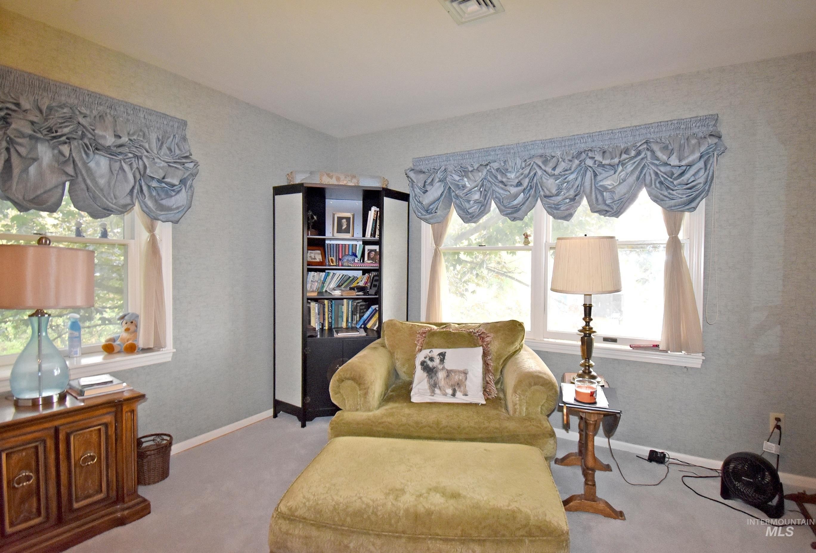 Clarkston, Washington, 99403, United States, 3 Bedrooms Bedrooms, ,3 BathroomsBathrooms,Residential,For Sale,1981338