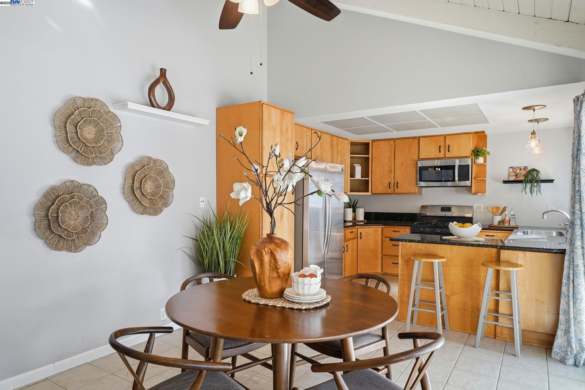 Livermore, California, 94551, United States, 3 Bedrooms Bedrooms, ,2 BathroomsBathrooms,Residential,For Sale,1992921