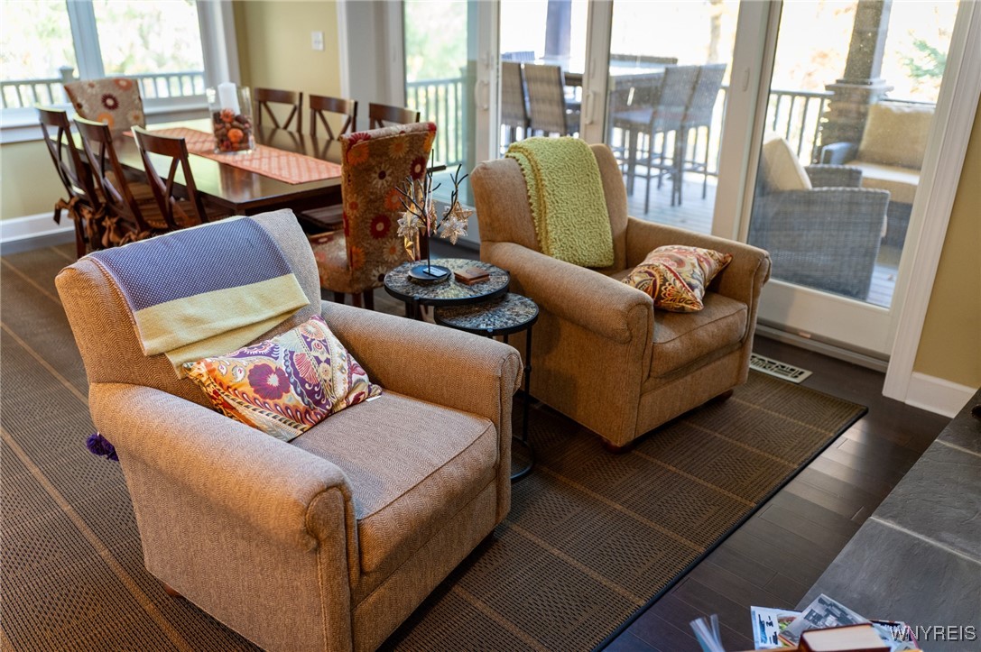 Mansfield, New York, 14731, United States, 4 Bedrooms Bedrooms, ,5 BathroomsBathrooms,Residential,For Sale,1976041