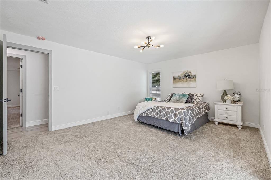 St Petersburg, Florida, 33705, United States, 4 Bedrooms Bedrooms, ,2 BathroomsBathrooms,Residential,For Sale,1919493