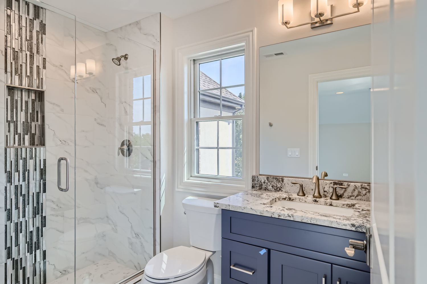 Mettawa, Illinois, 60048, United States, 4 Bedrooms Bedrooms, ,4 BathroomsBathrooms,Residential,For Sale,1994608